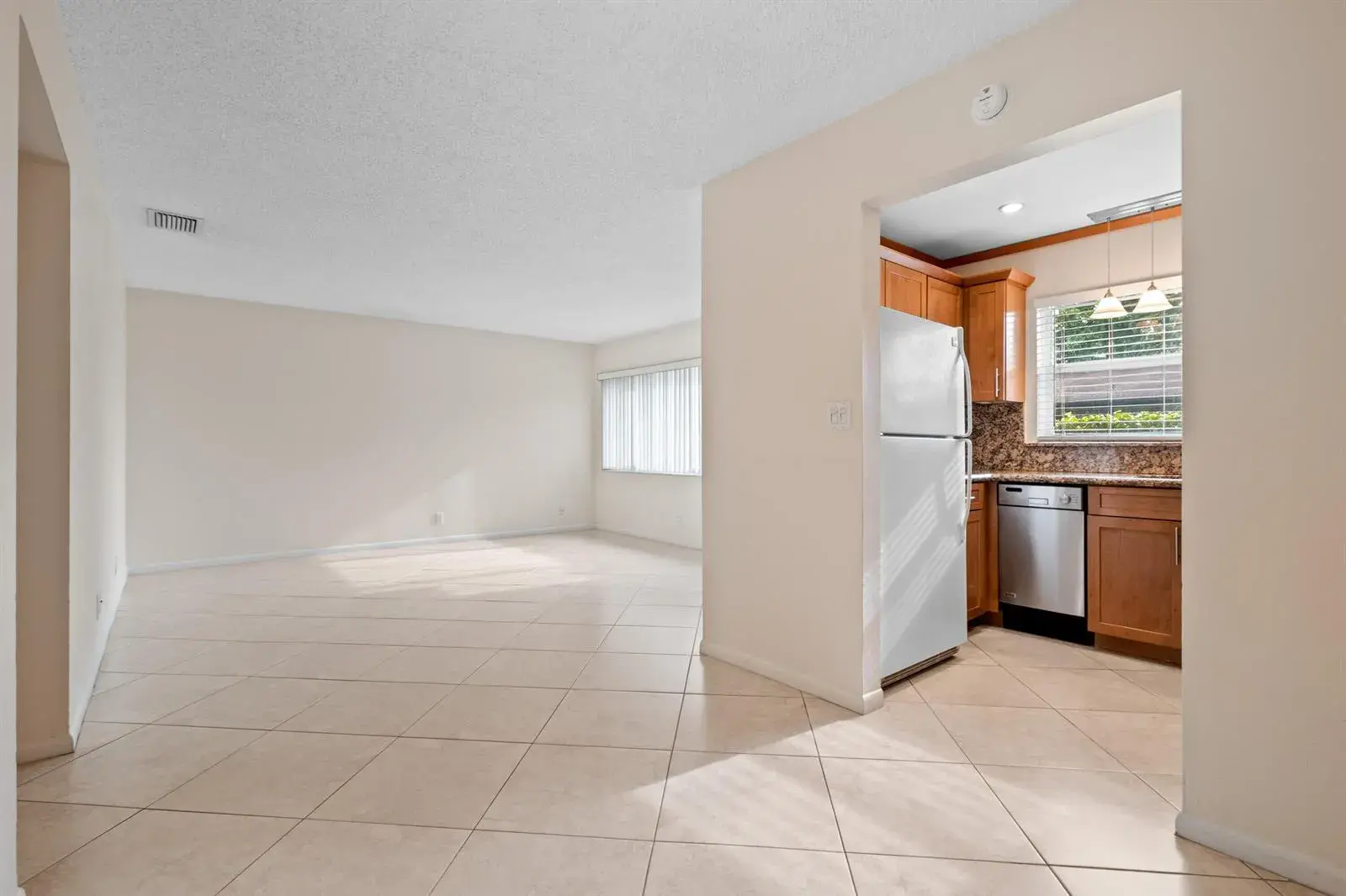 1106 NE 16th Court # 2, Fort Lauderdale FL 33305