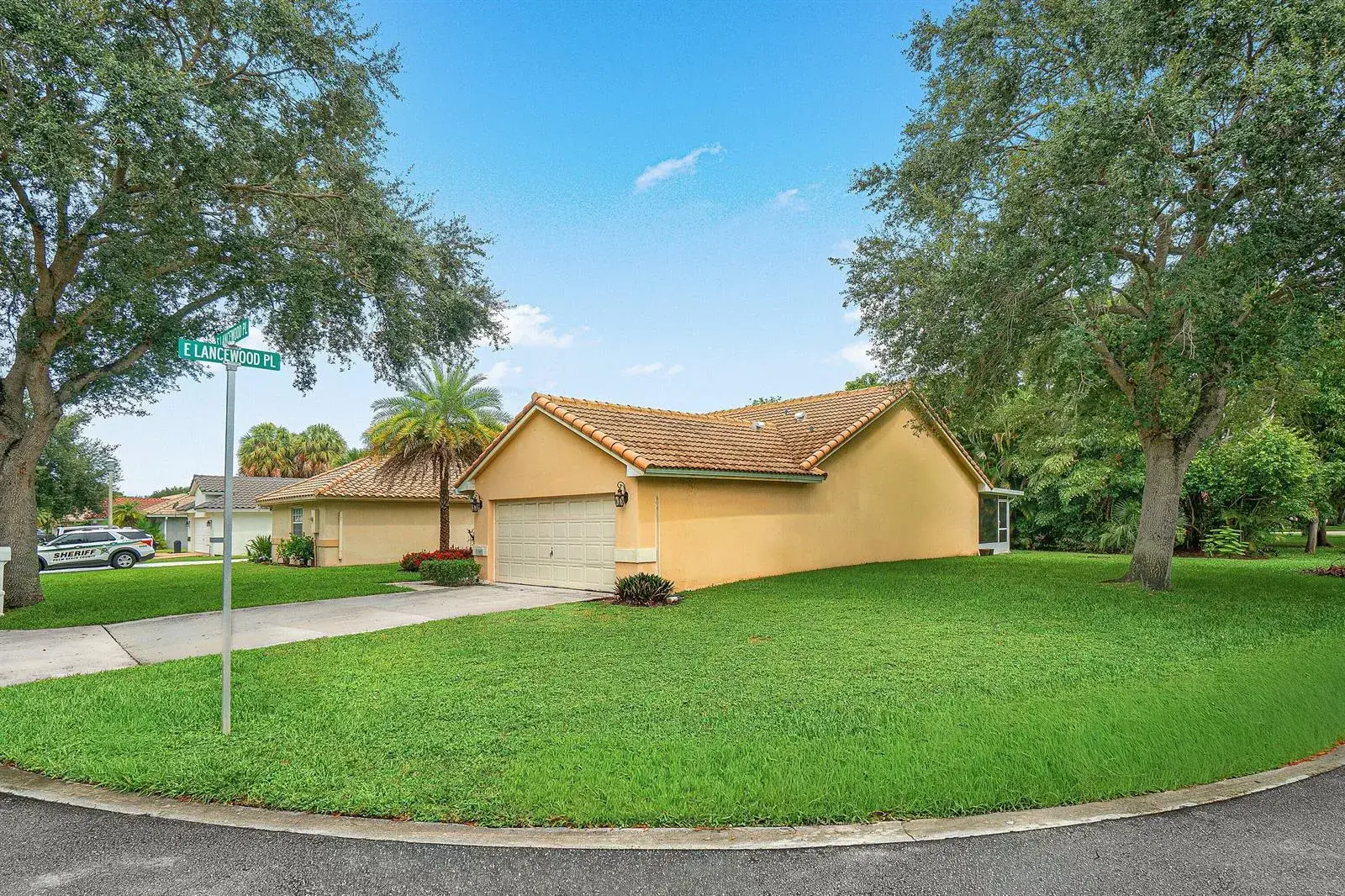 3703 S LANCEWOOD Place, Delray Beach FL 33445