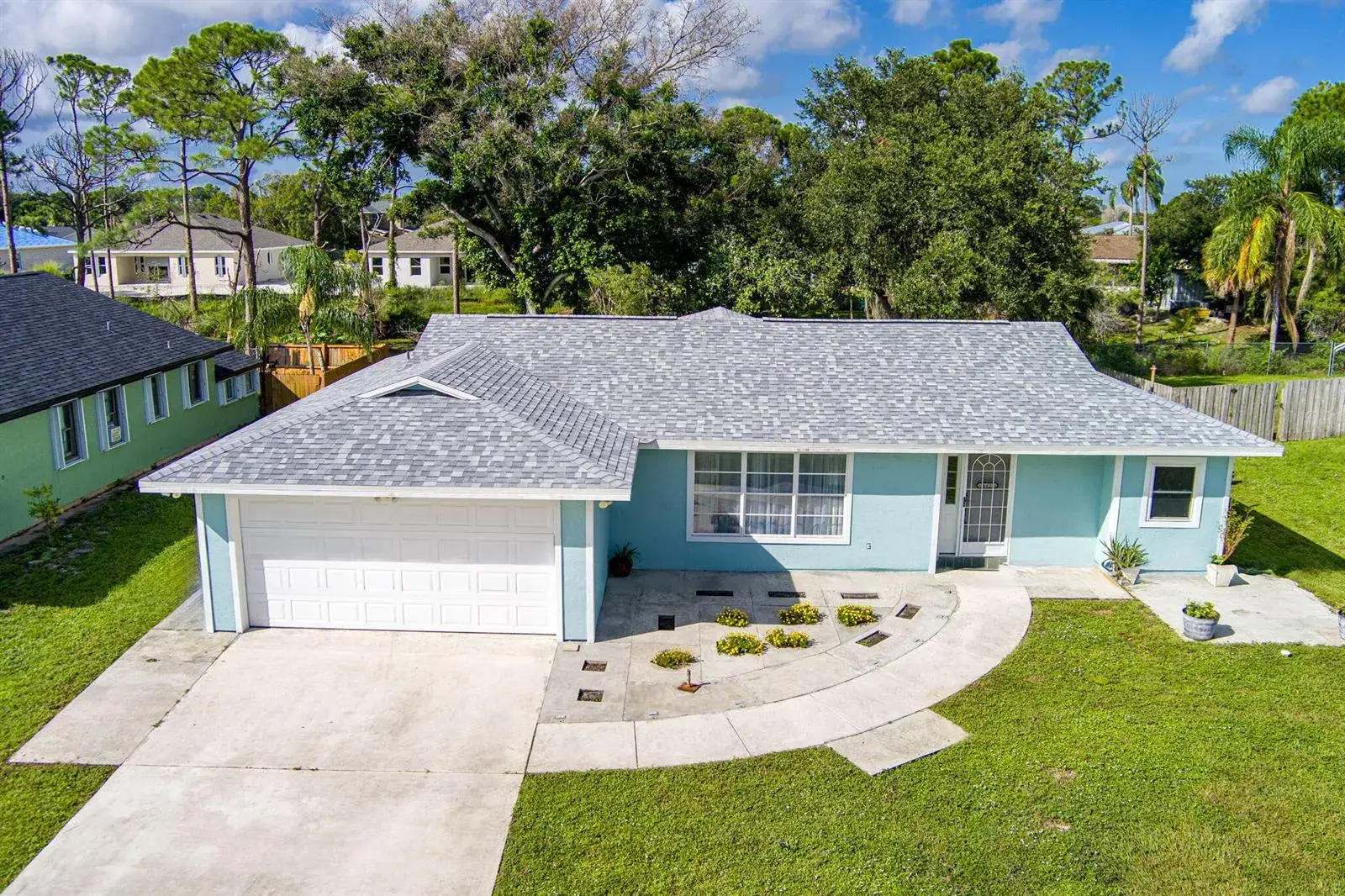 662 SE Essex Drive, Port St. Lucie FL 34984