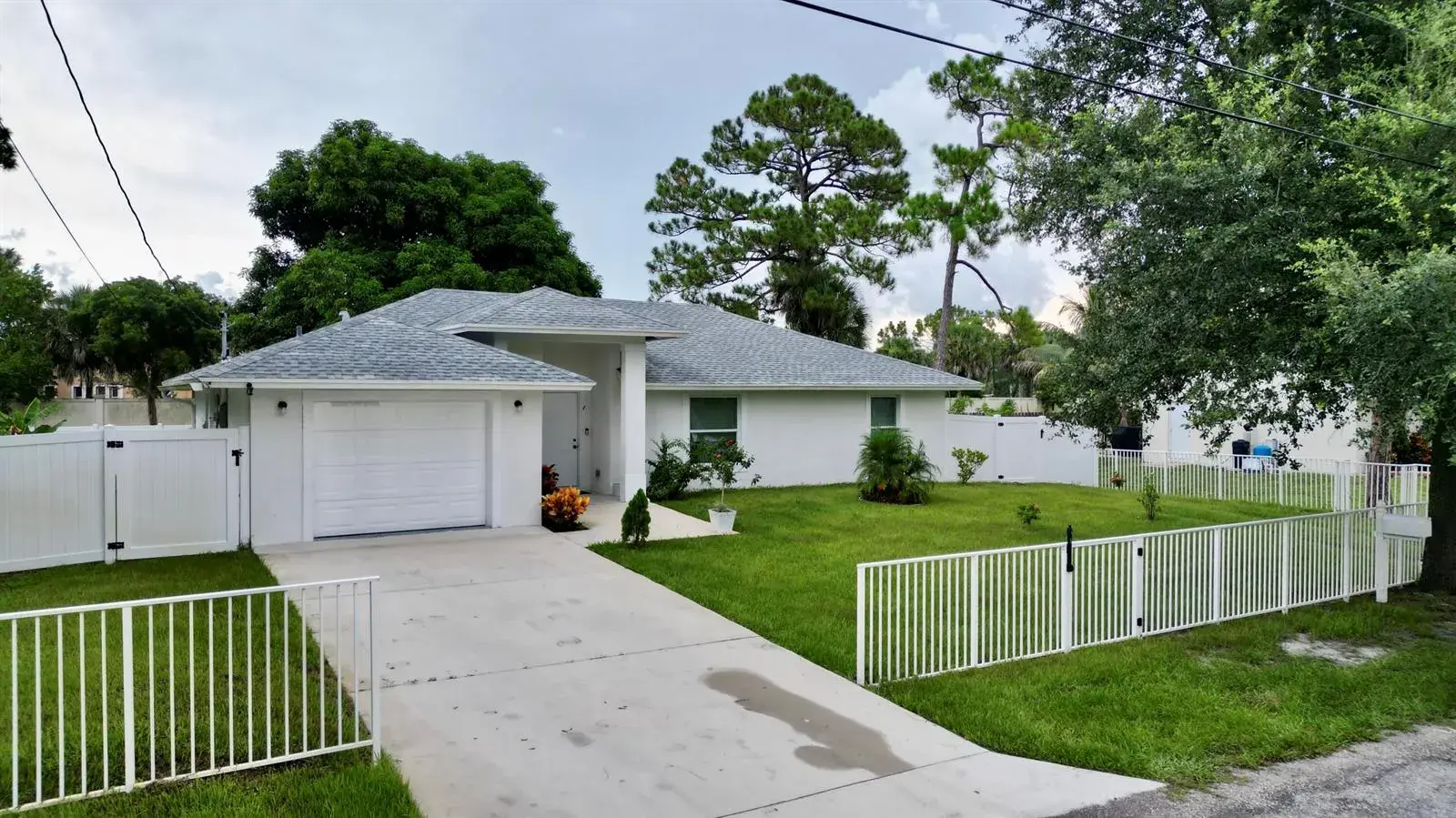6539 Alexander Road, West Palm Beach FL 33413