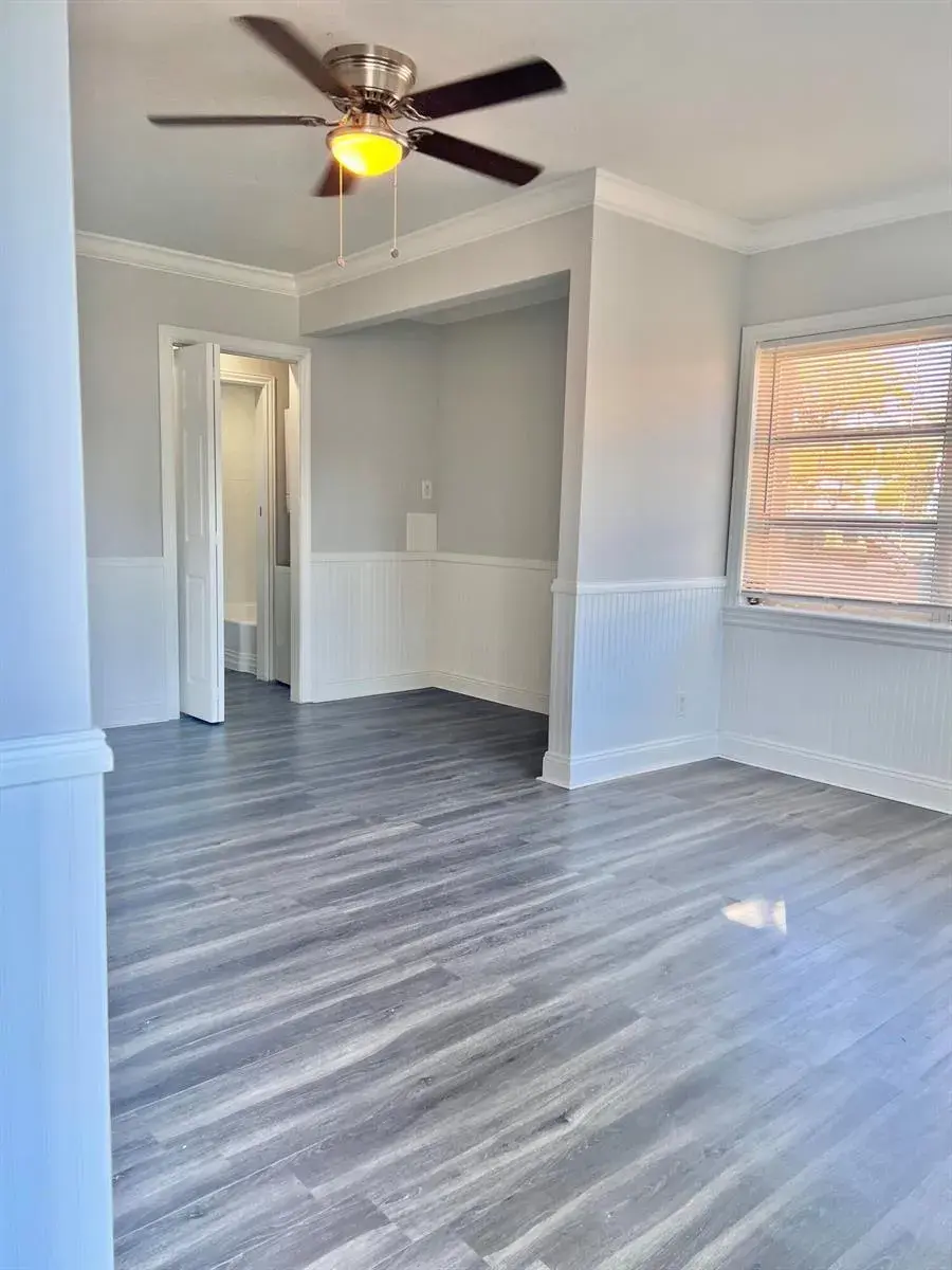 1 bath Residential for sale at 101 S GOLFVIEW Road # 1, FL 33460