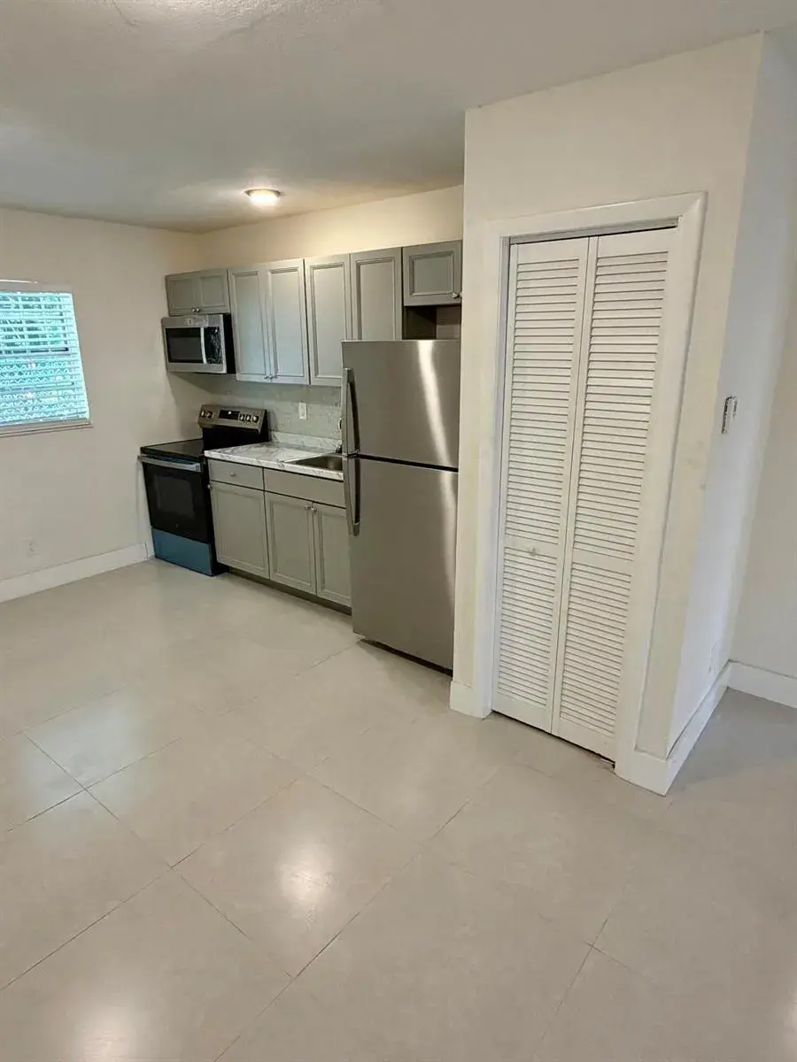 2851 NW 11TH Place # 3, Fort Lauderdale FL 33311
