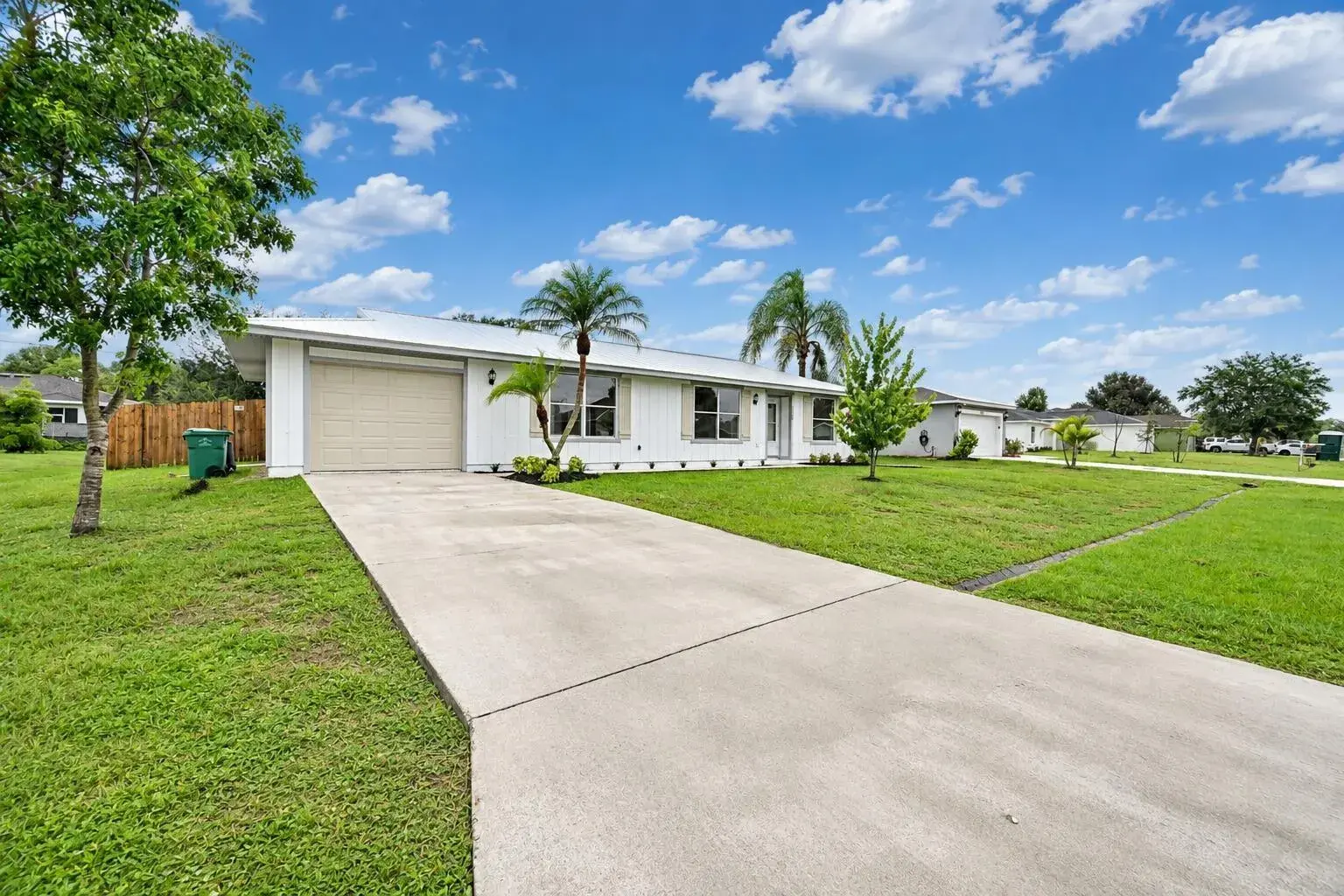 2068 SW Morelia Lane, Port St. Lucie FL 34953