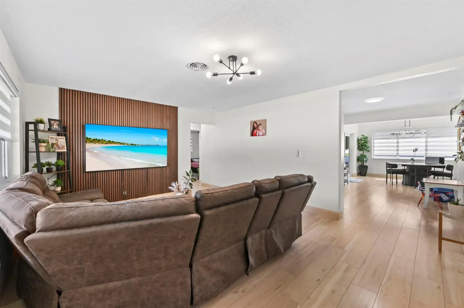1100 N 57TH Terrace, Hollywood FL 33021