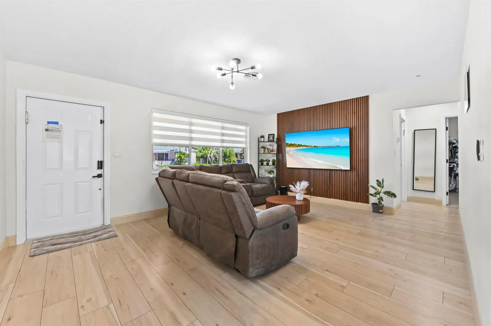 1100 N 57TH Terrace, Hollywood FL 33021