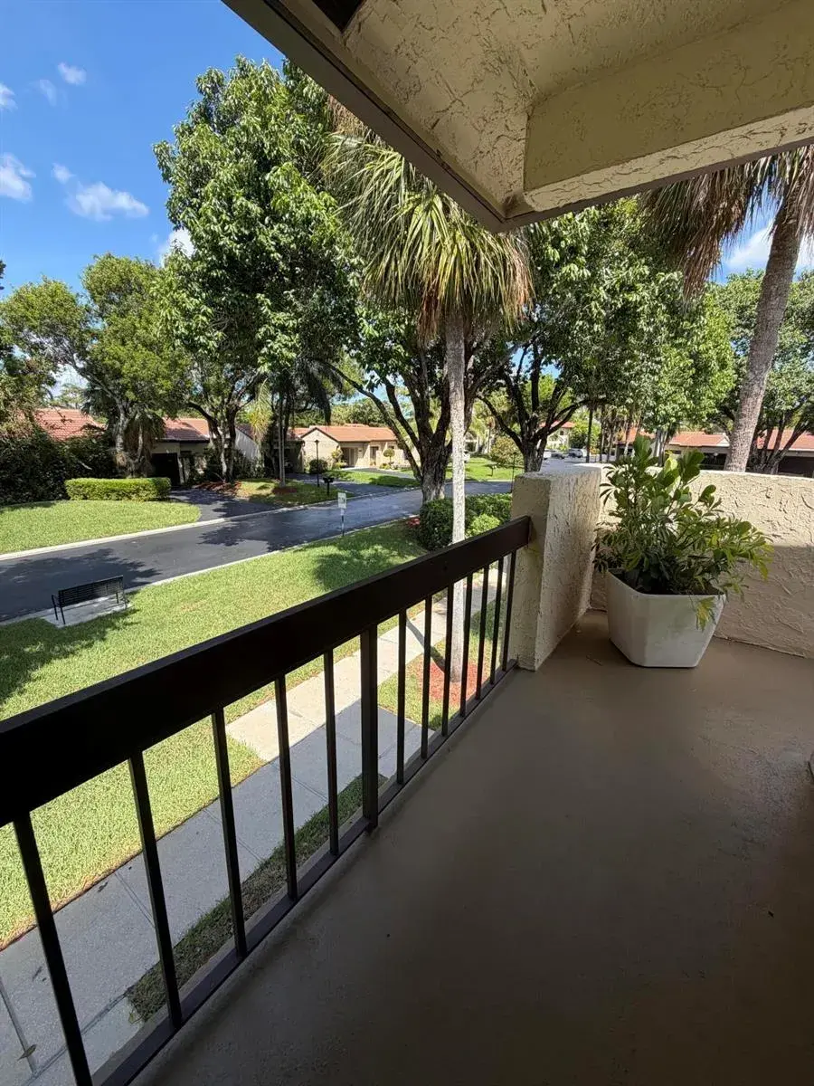 21785 Cypress Drive # 46B, Boca Raton FL 33433