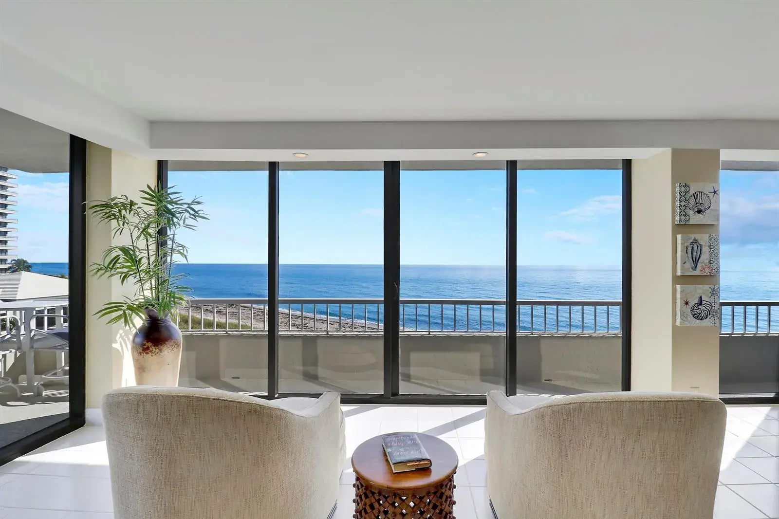 2 bedroom 2 bath Residential for sale at 5510 N OCEAN Drive # 4C, Singer Island FL 33404