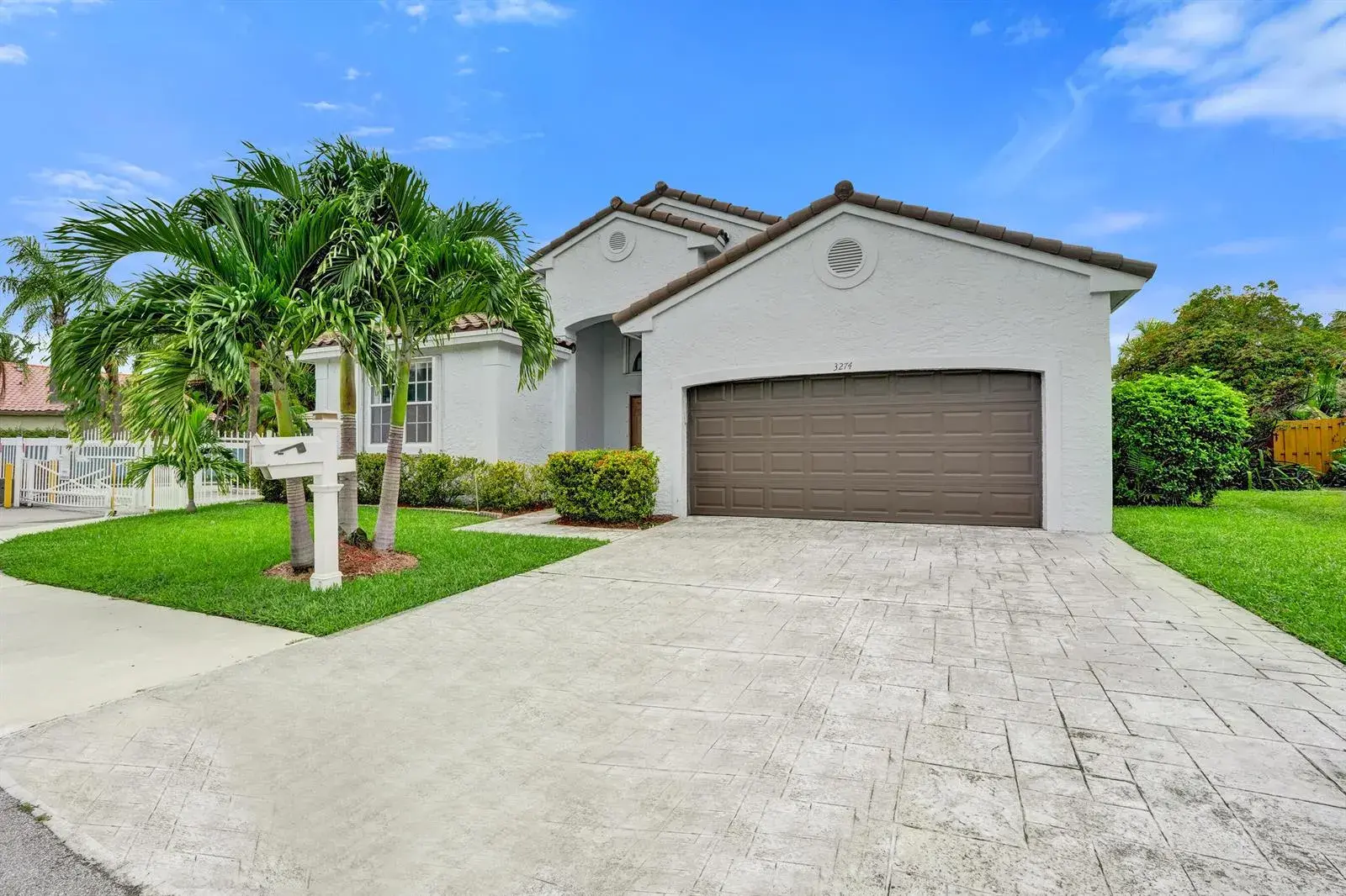3274 NW 22ND Avenue, Oakland Park FL 33309