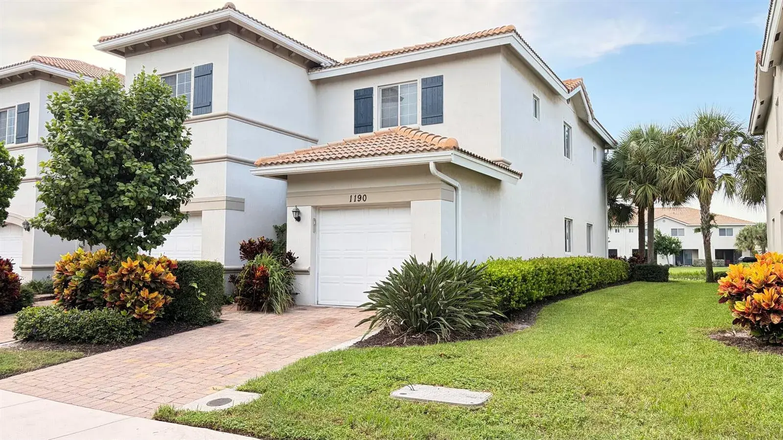 3 bedroom 2 bath Residential for sale at 1190 Paisley Court, FL 33461