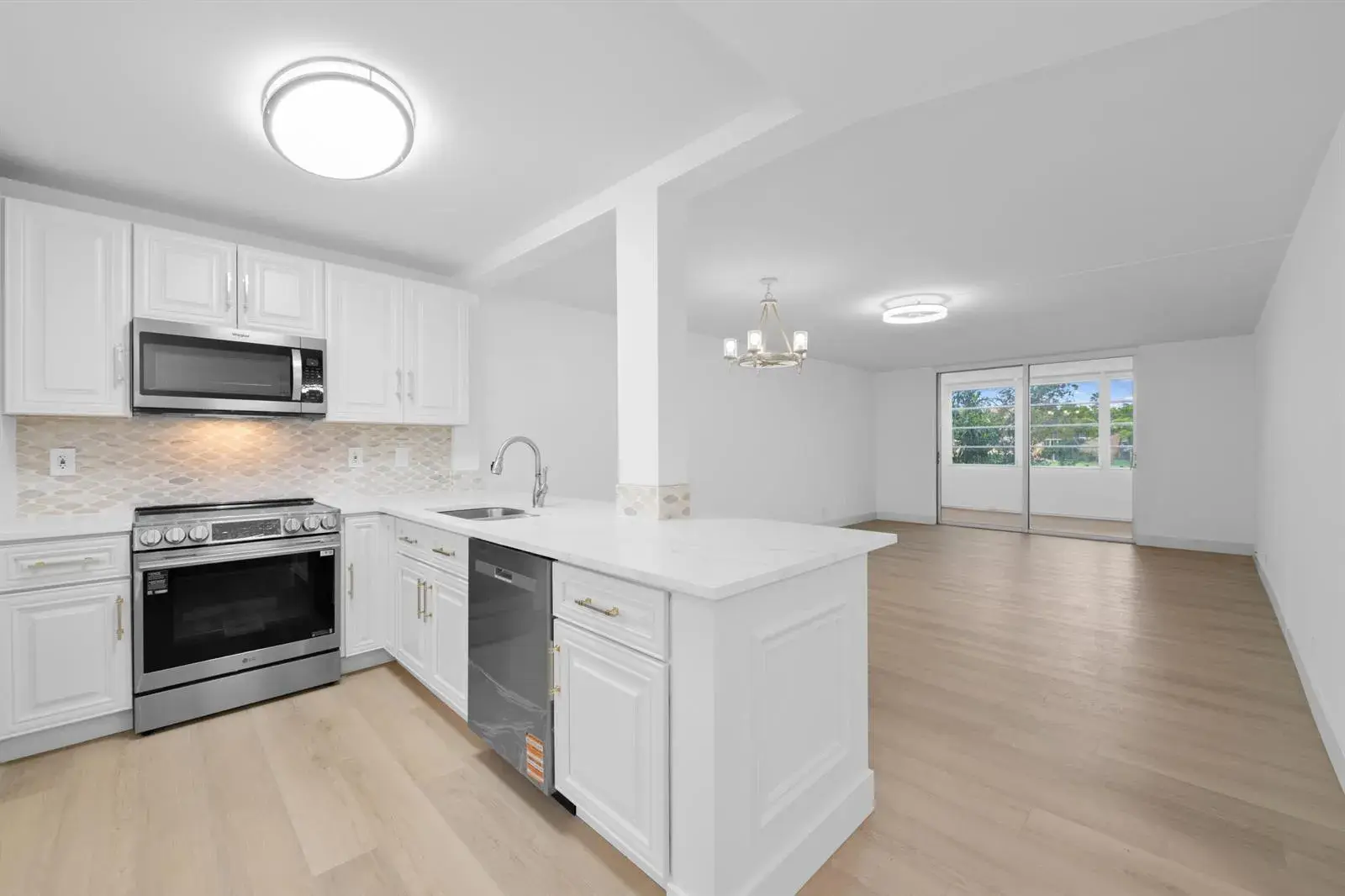 370 NW 76TH Avenue # 204, Margate FL 33063