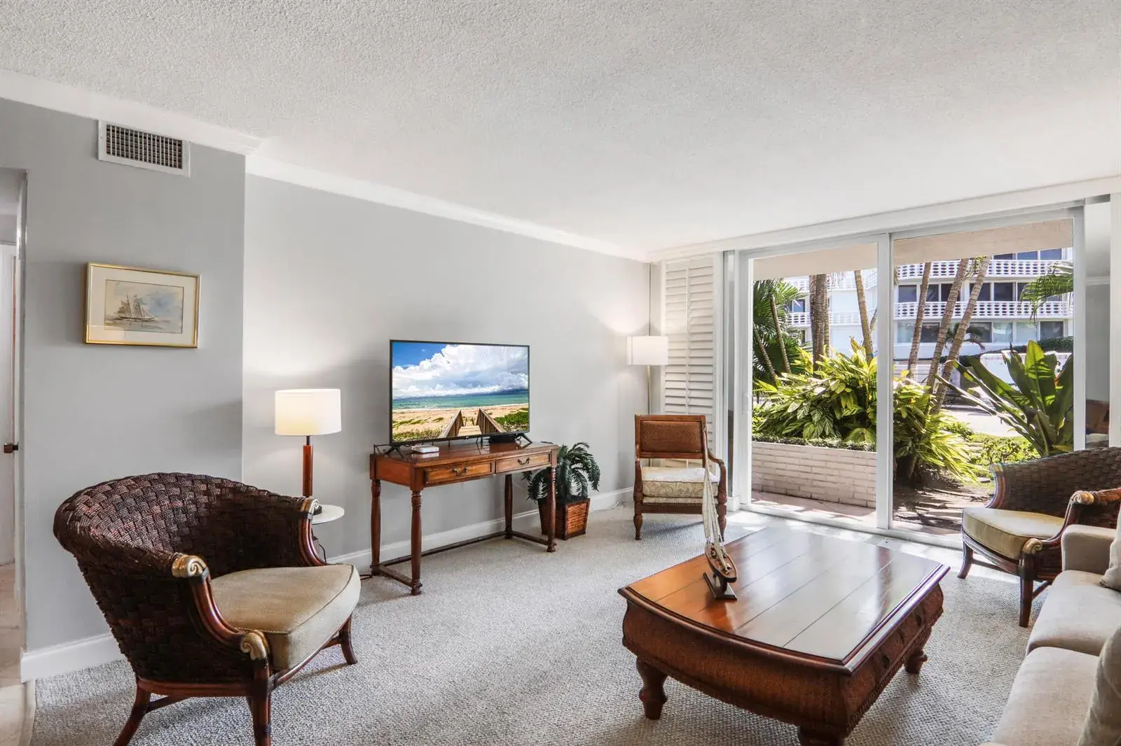 2 bedroom 2 bath for sale at 139 SUNRISE Avenue # 101, Palm Beach FL 33480