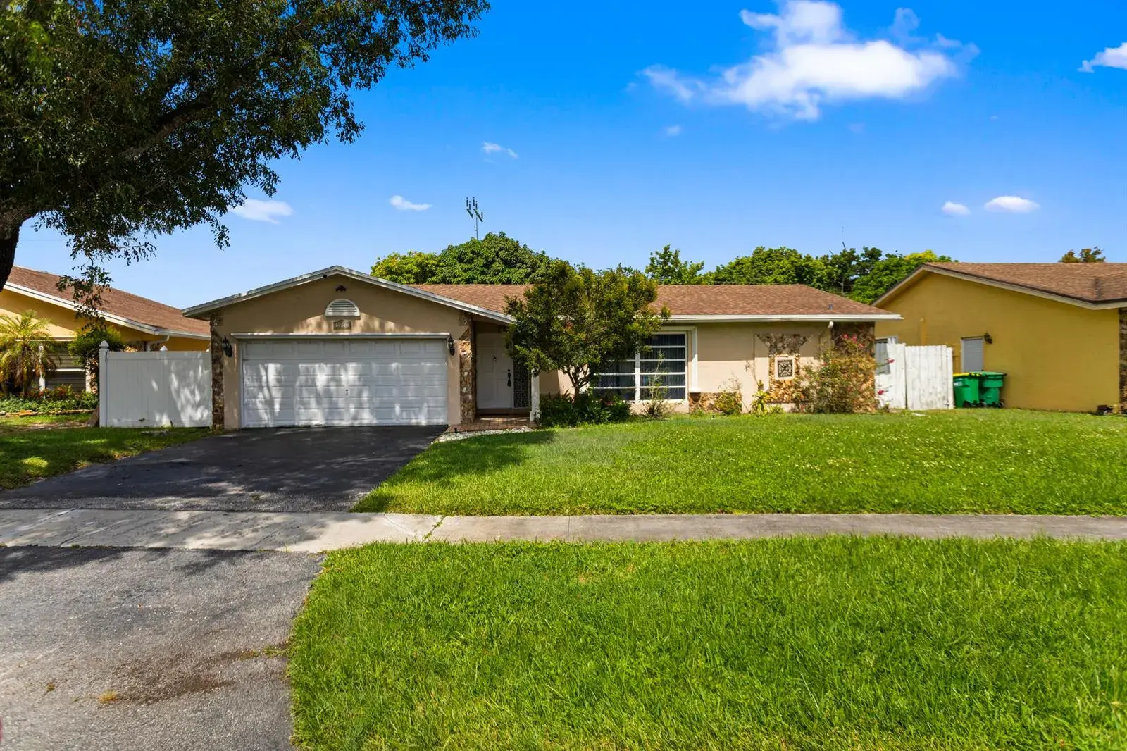 4 bedroom 2 bath Residential for sale at 3750 NW 73rd Avenue, Lauderhill FL 33319