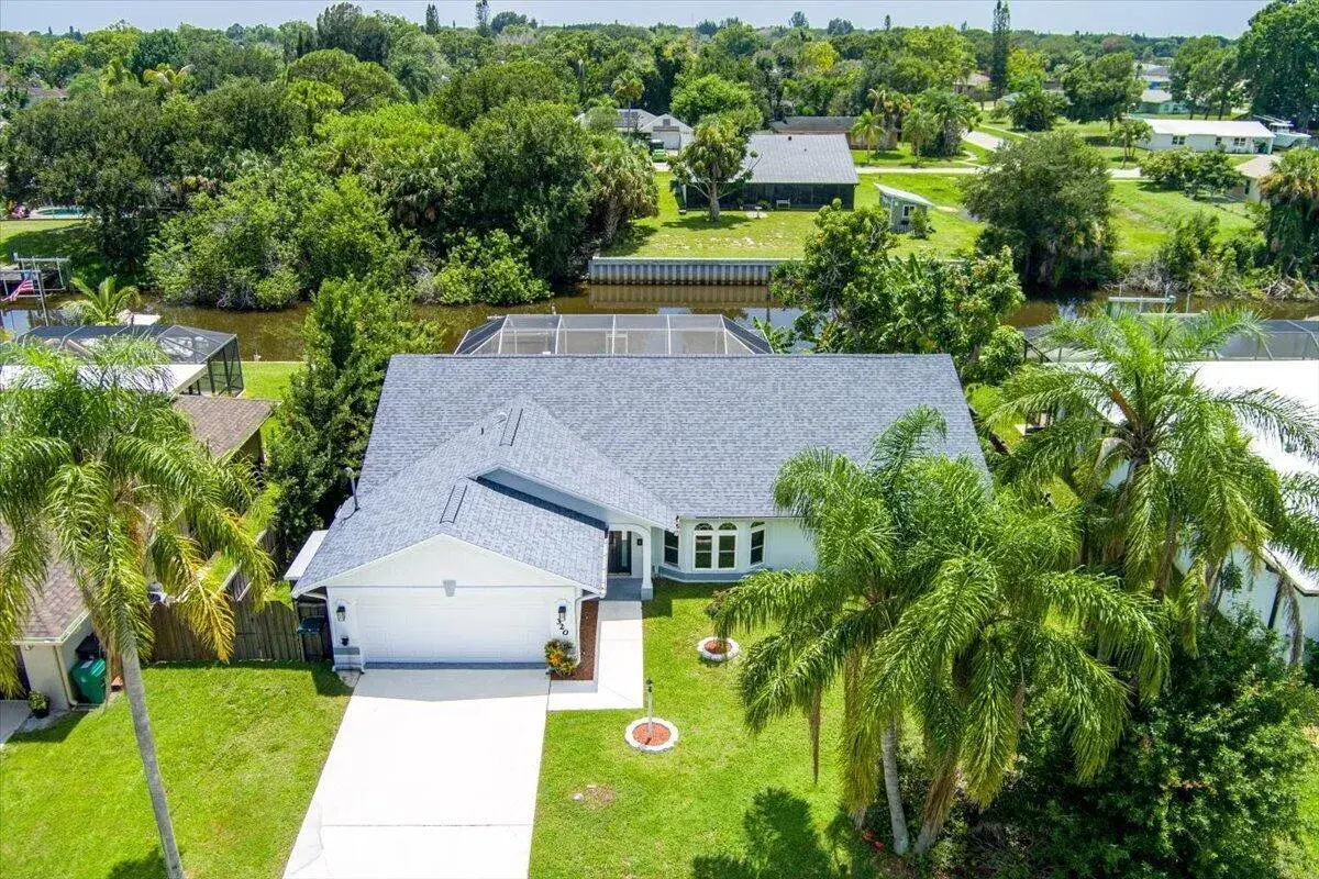 320 NE Surfside Avenue, Port St. Lucie FL 34983