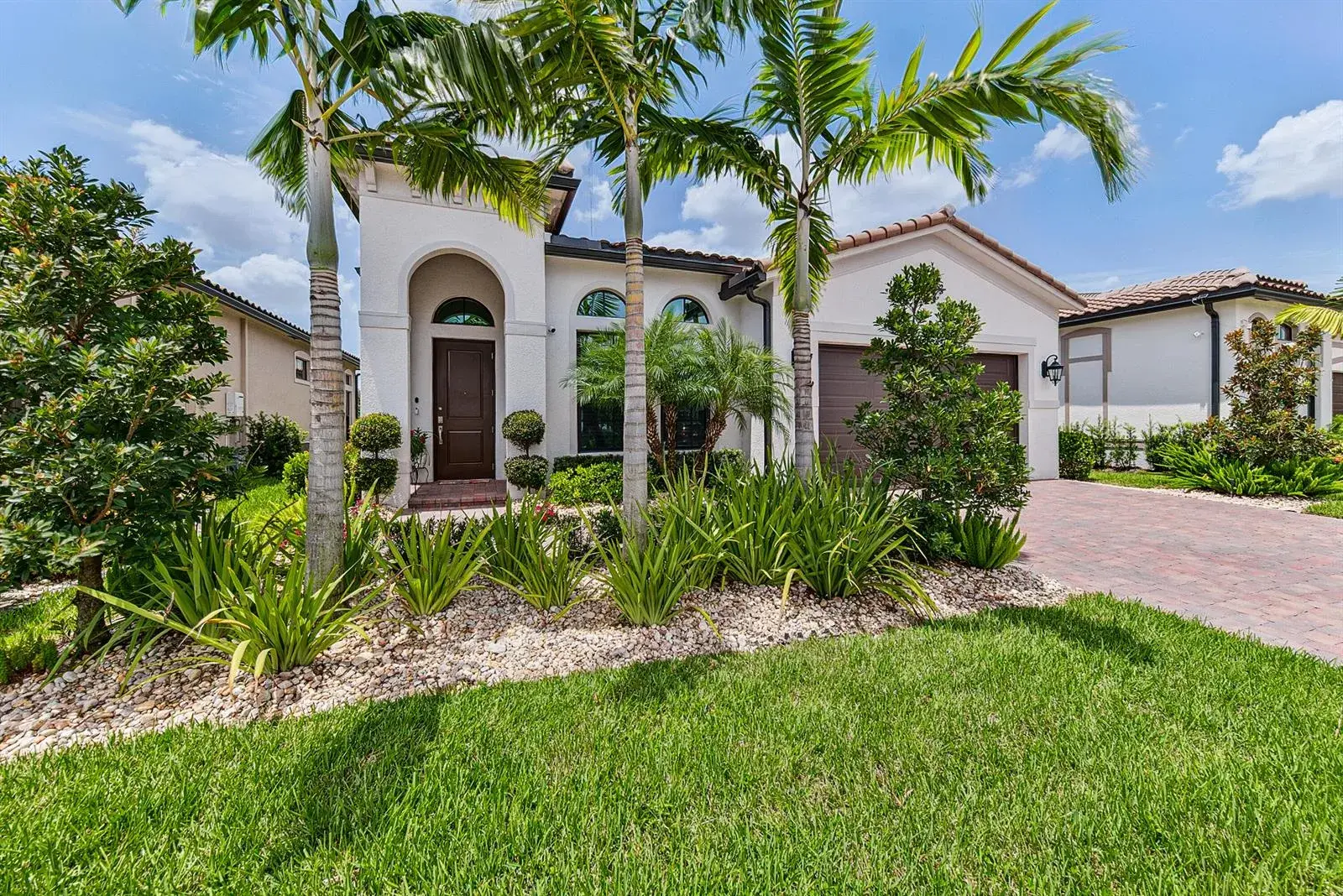 8047 JUNIPER Drive, Parkland FL 33067