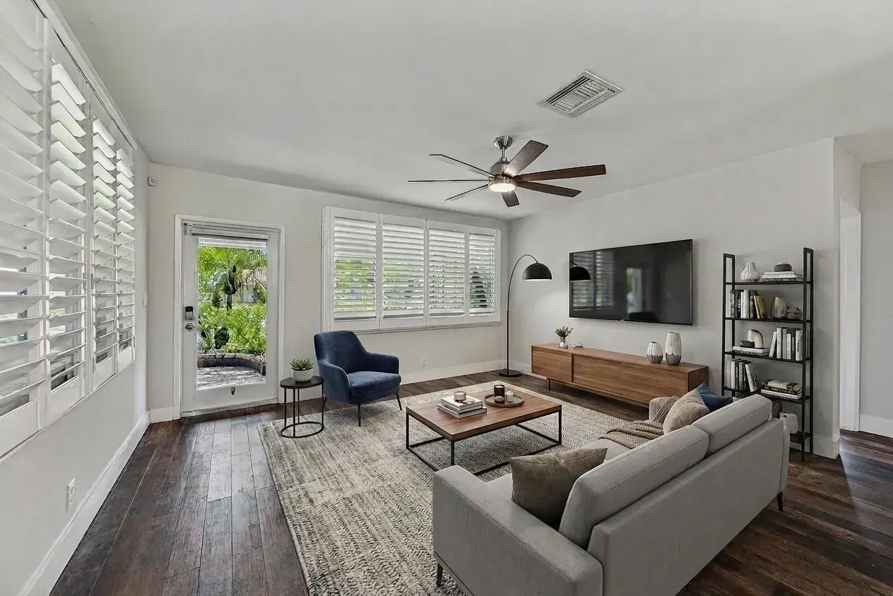 4821 NE 6th Avenue, Oakland Park FL 33334