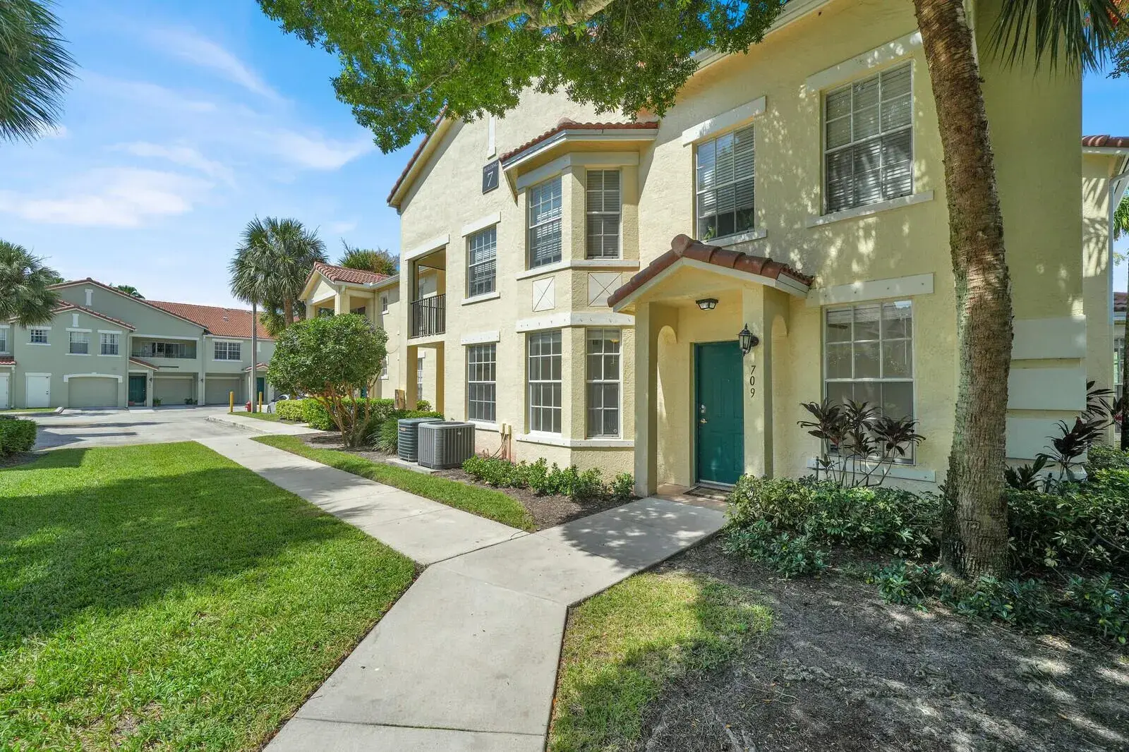 3 bedroom 2 bath Residential for sale at 709 BELMONT Place # 709, Boynton Beach FL 33436