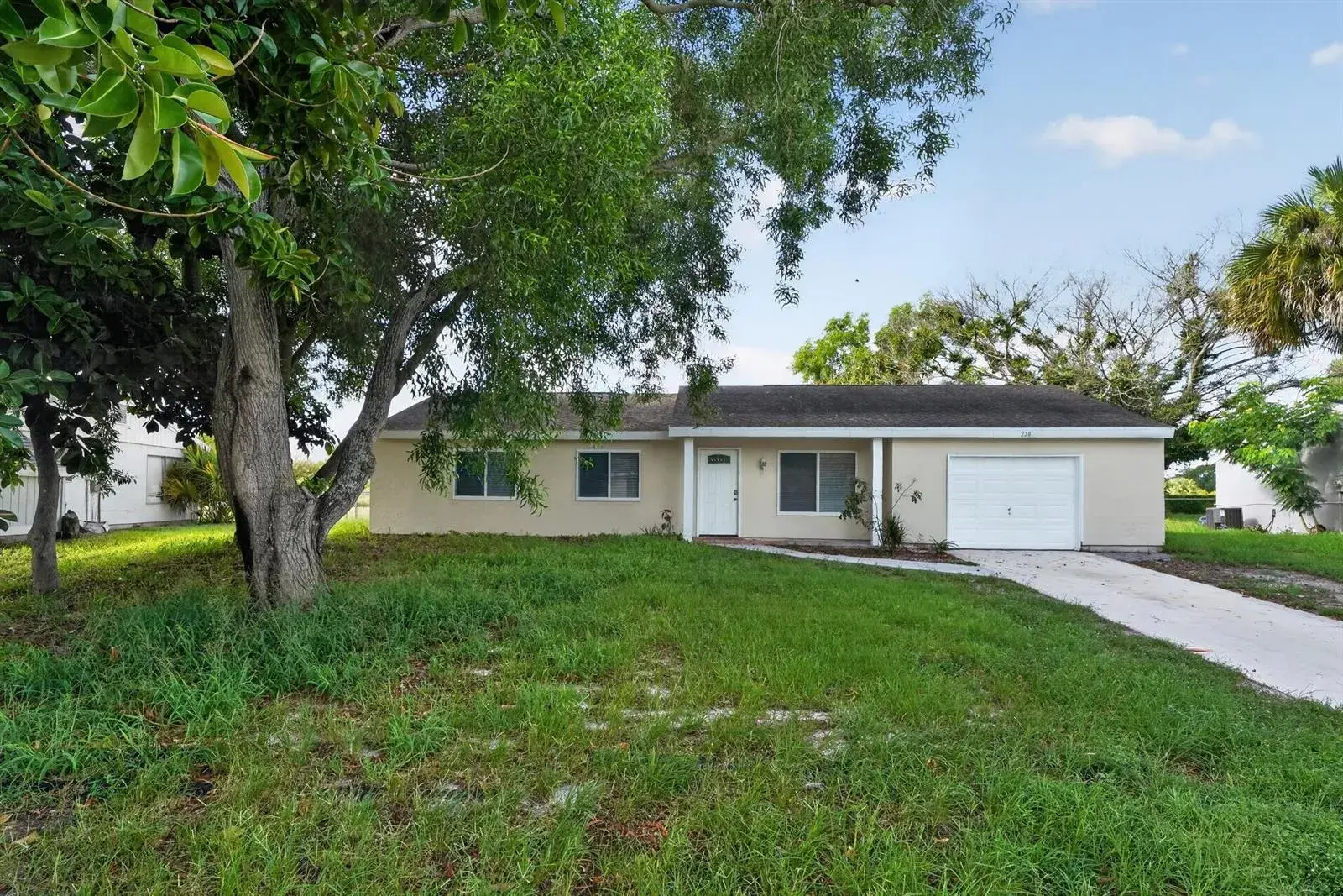 3 bedroom 2 bath Residential for sale at 230 SW CHERRYHILL Road, Port St. Lucie FL 34953