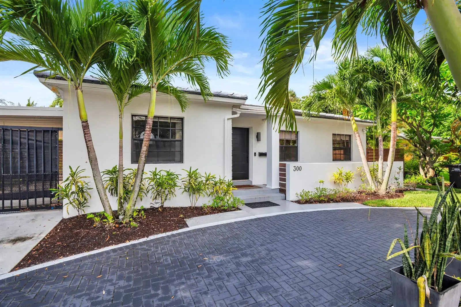 300 35th Street, West Palm Beach FL 33407