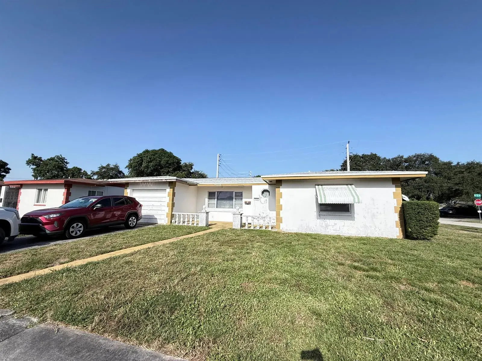 2 bedroom 2 bath Residential for sale at 7201 MCKINLEY Street, Hollywood FL 33024