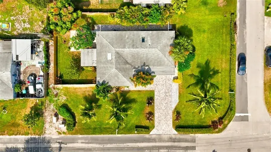 701 SE 1ST Street, Boynton Beach FL 33435