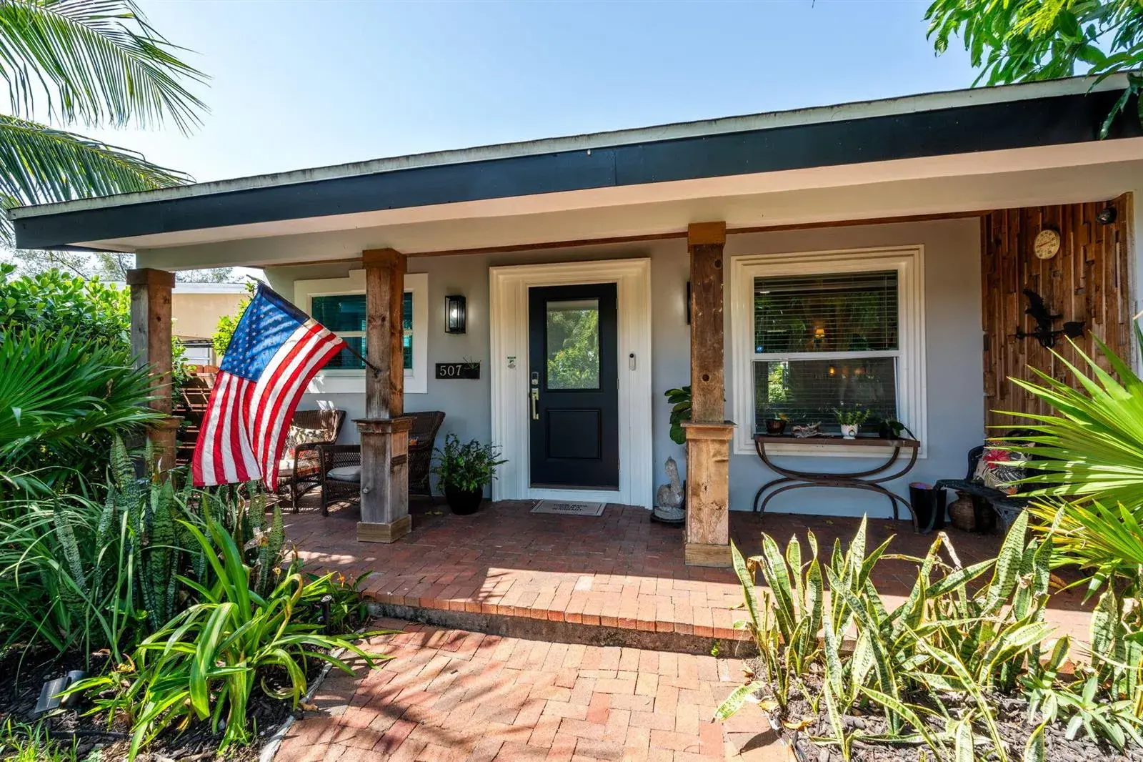 2 bedroom 2 bath Residential for sale at 507 MINNESOTA Street, Lantana FL 33462