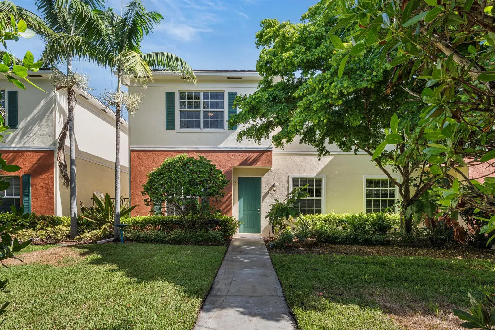 3 bedroom 2 bath Residential for sale at 144 SW 7th Court, Pompano Beach FL 33060
