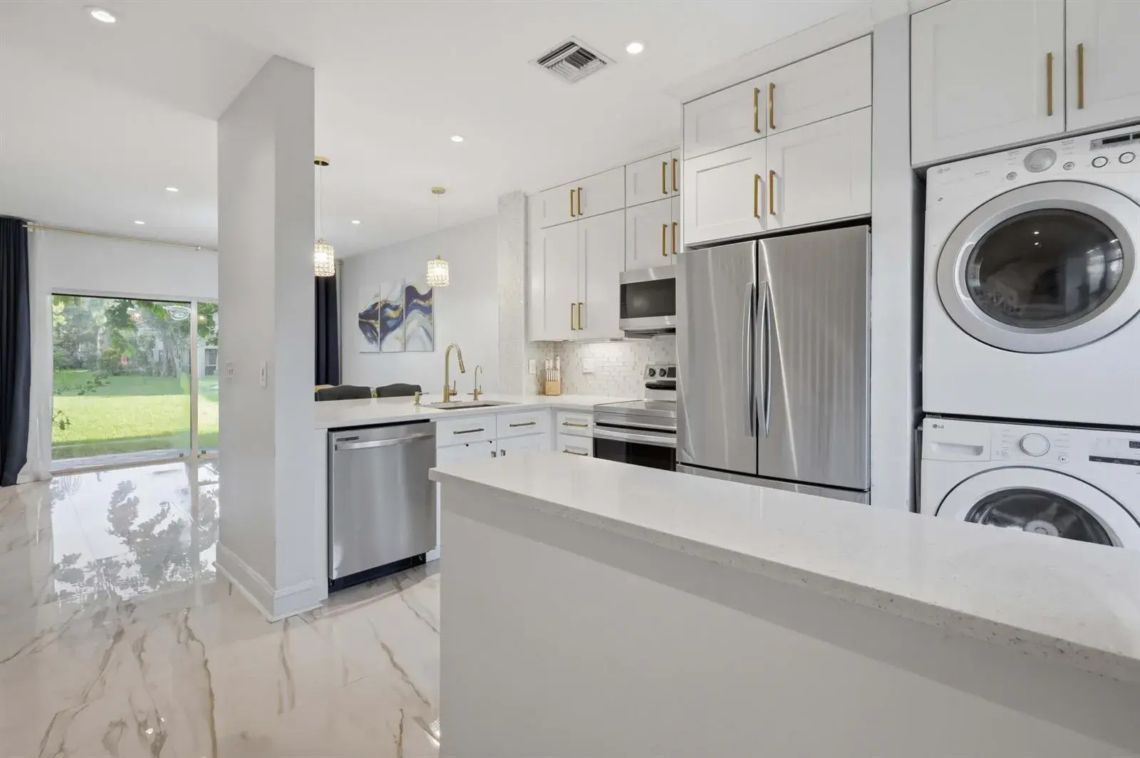 12207 SW 6TH Street, Pembroke Pines FL 33025
