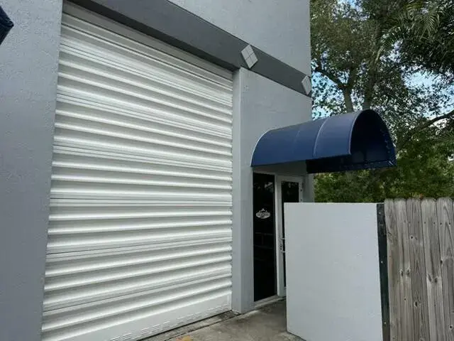Commercial Sale for sale at 3000 RAVENSWOOD Road # 6A, Dania Beach FL 33312
