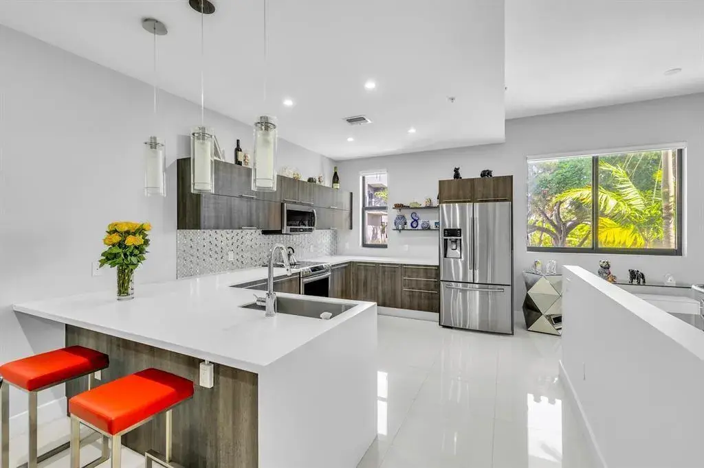 462 SE 1ST Circle, Pompano Beach FL 33060