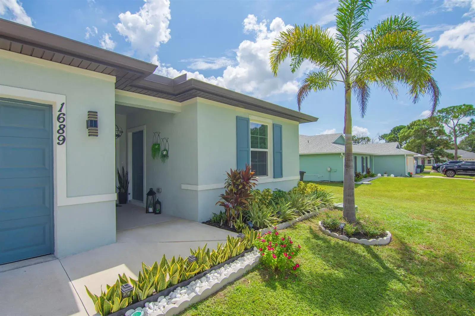 1689 SE CHELLO Lane, Port St. Lucie FL 34983