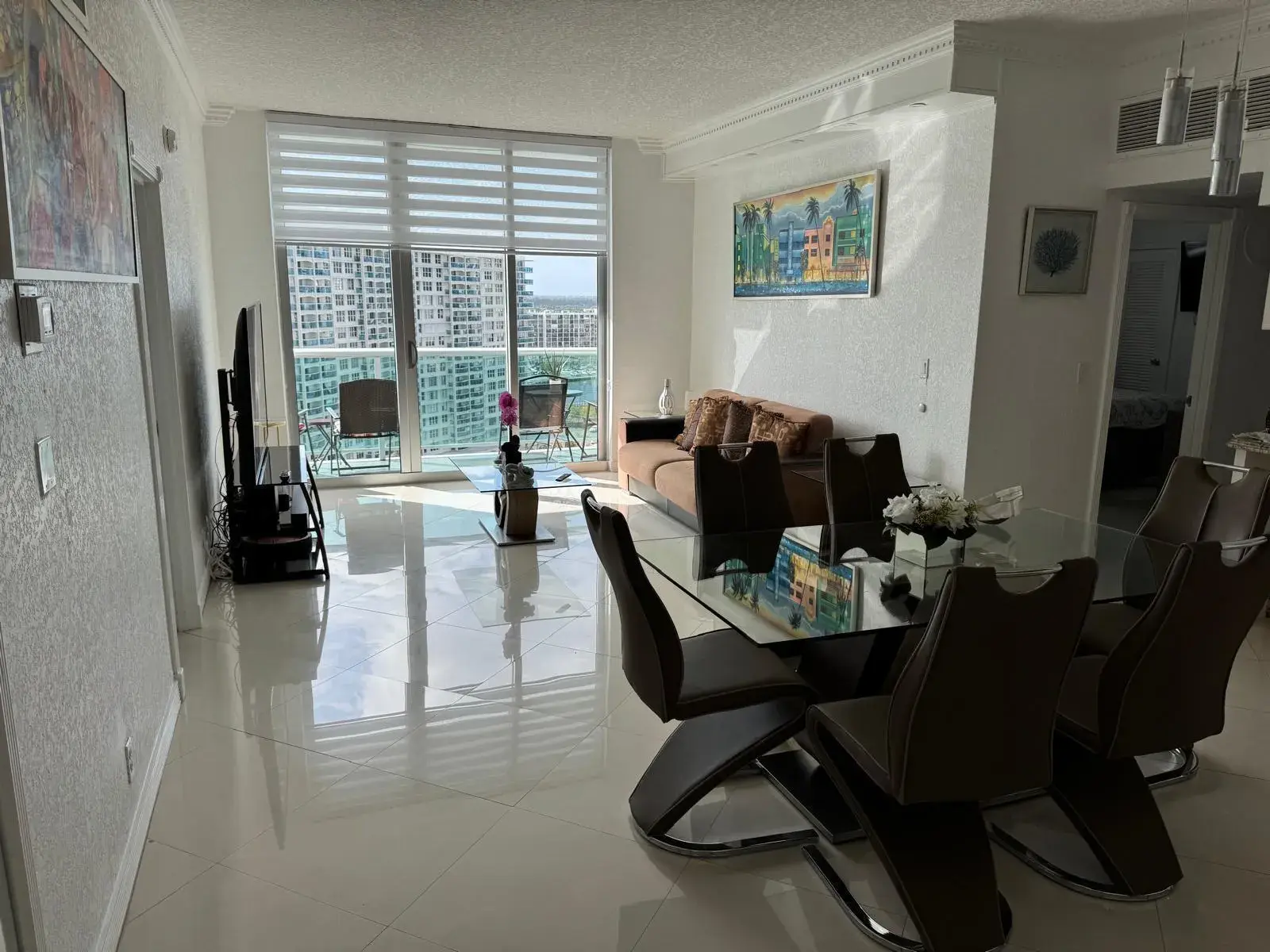 2 bedroom 2 bath Residential for sale at 3901 S OCEAN Drive # 16P, Hollywood FL 33019