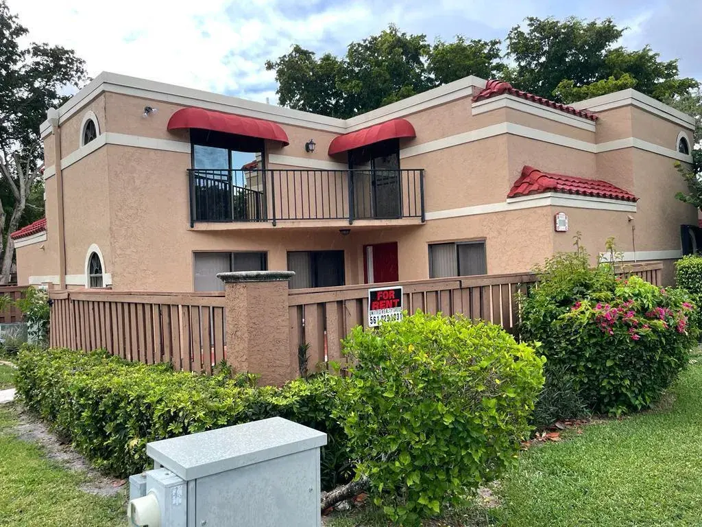 8243 Thames Boulevard # D, Boca Raton FL 33433