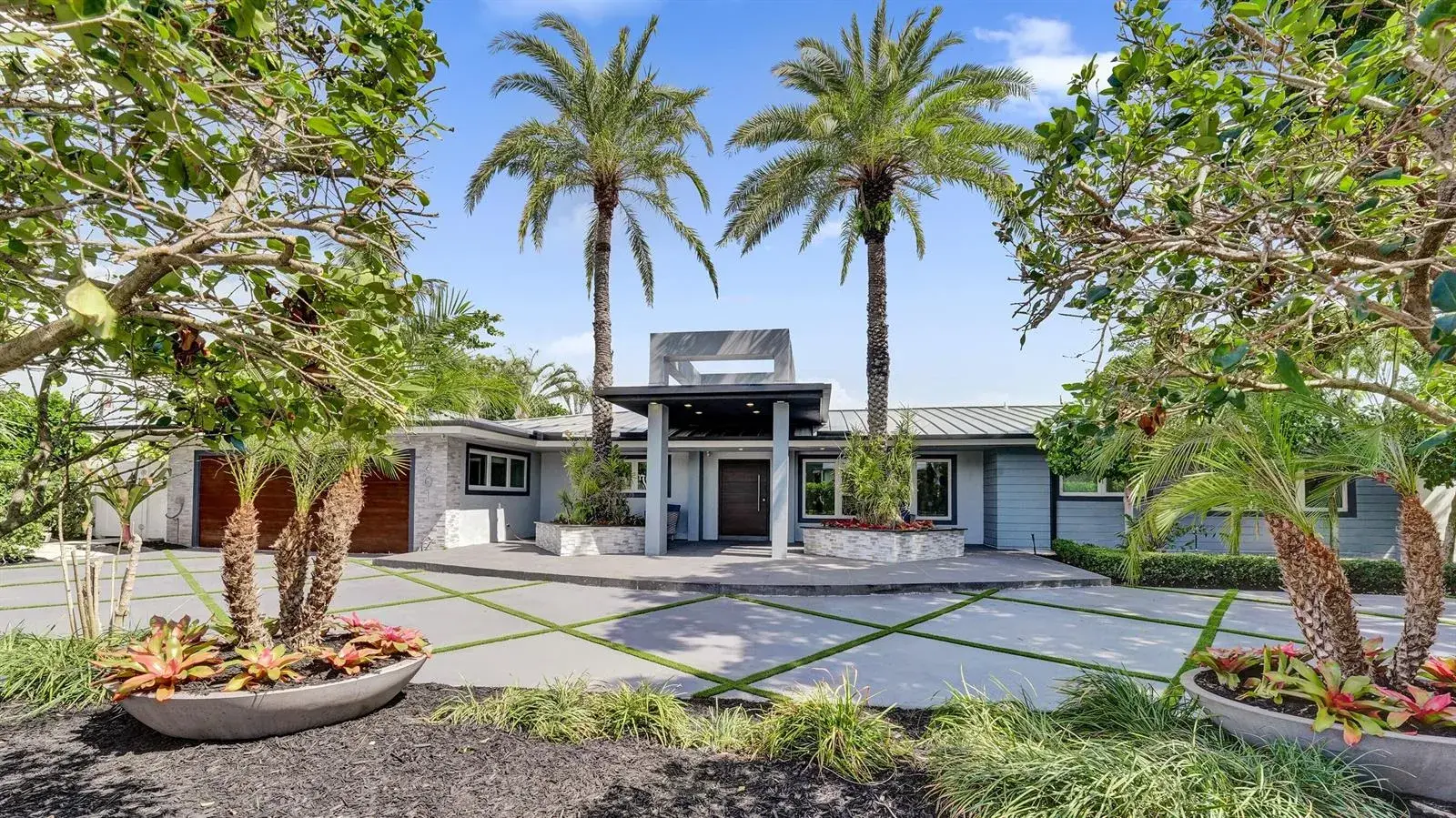 2601 NE 29TH Street, Fort Lauderdale FL 33306