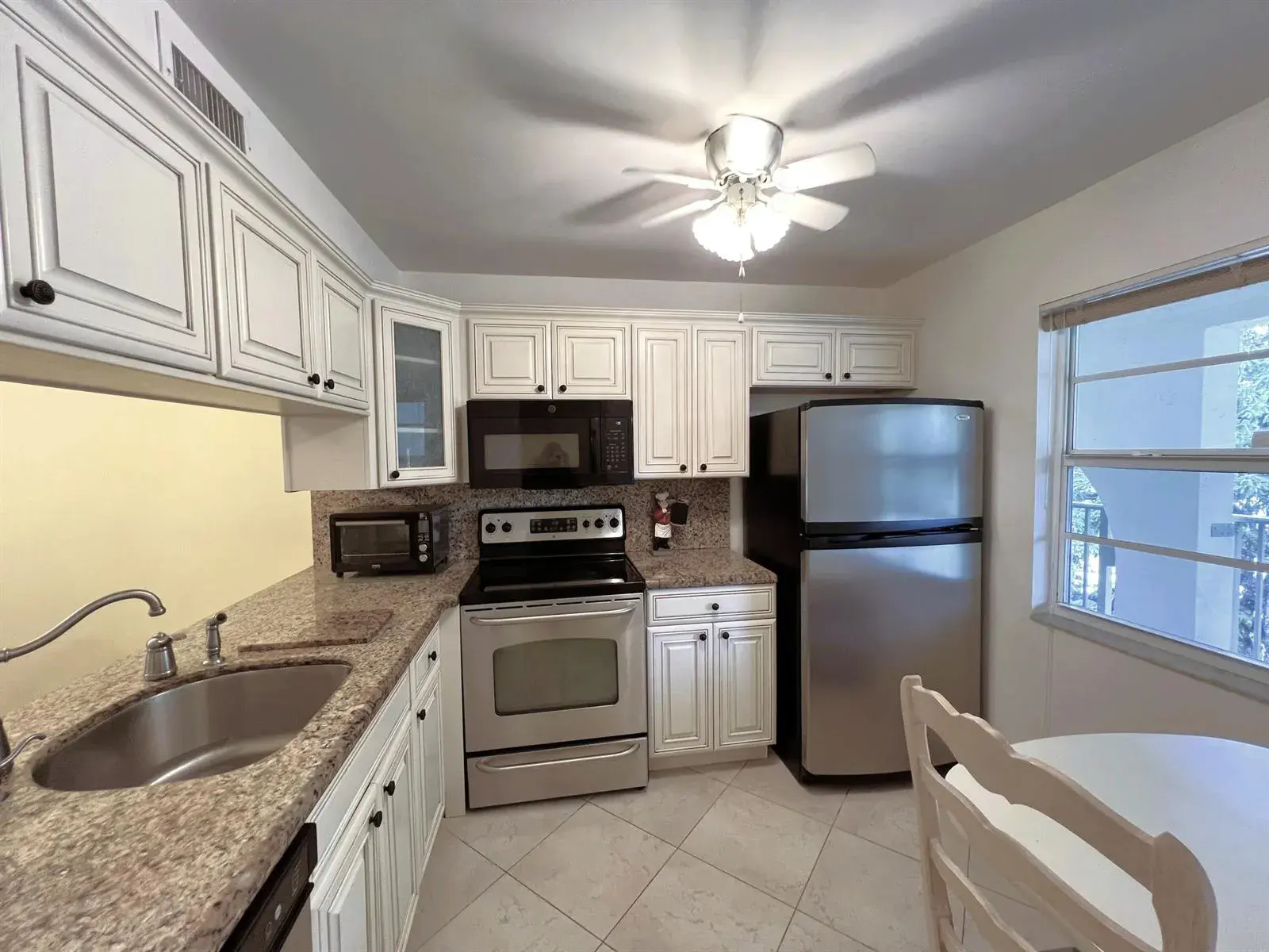 2 bedroom 2 bath Residential for sale at 1105 Bahama Bend # A2, Coconut Creek FL 33066