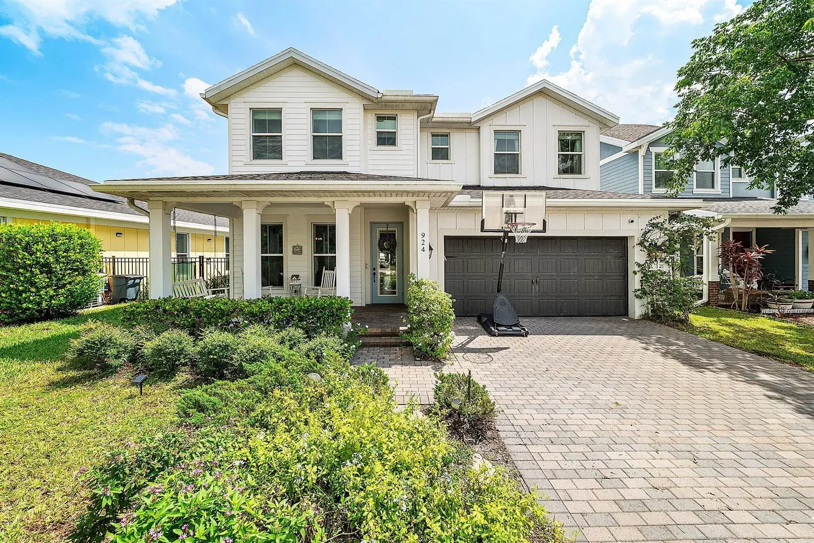 924 DEER HAVEN Drive, FL 33470