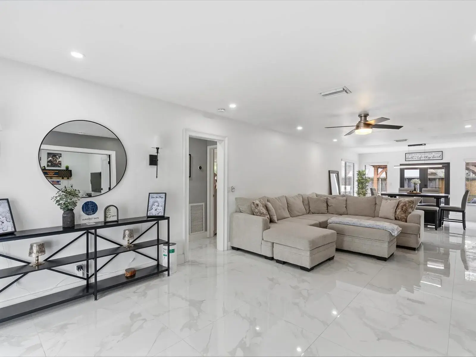 2860 MONROE Street, Hollywood FL 33020