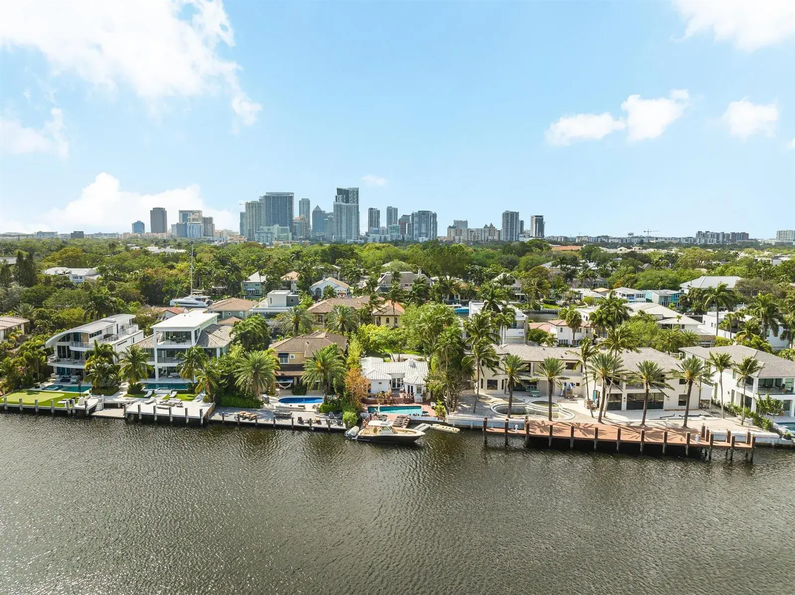 124 S GORDON Road, Fort Lauderdale FL 33301
