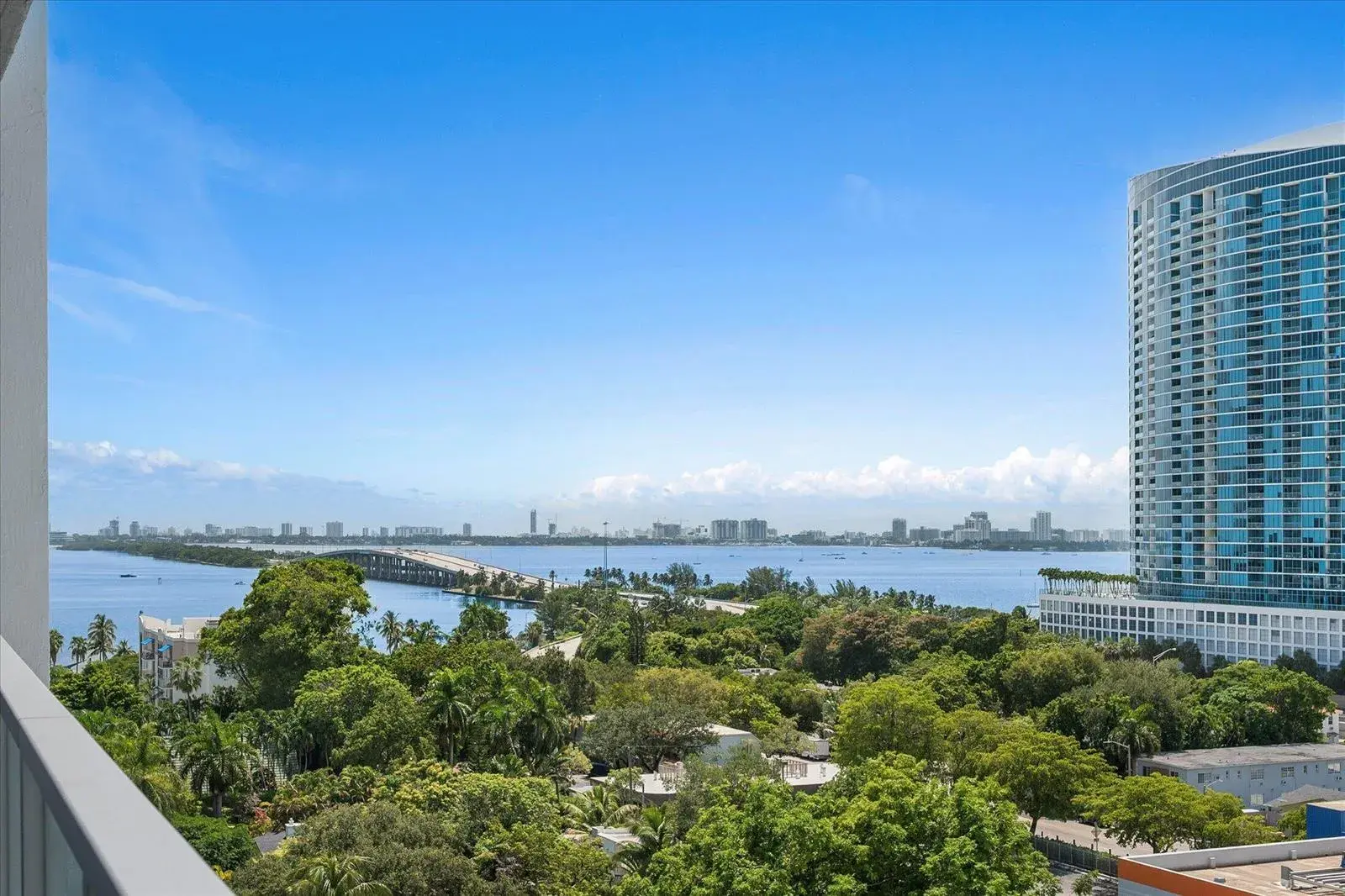 1 bedroom 1 bath Residential for sale at 3900 Biscayne Boulevard # 910, Miami FL 33137