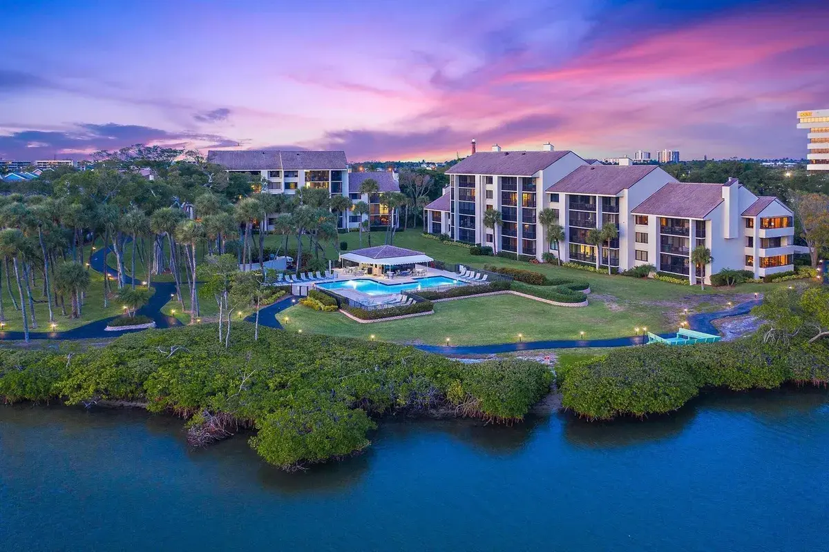 1000 N Us Highway 1, Jupiter FL 33477