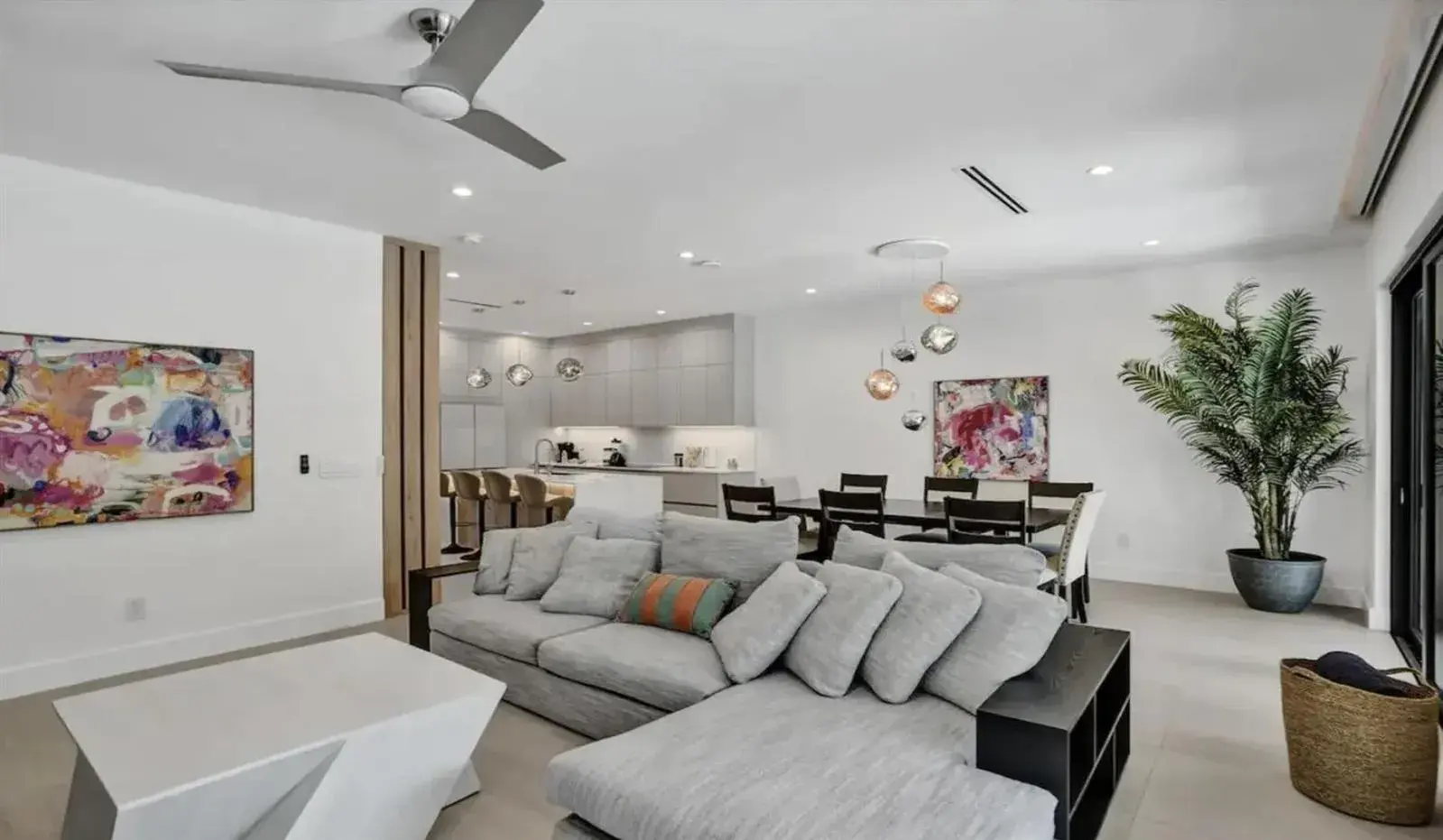 828 SW 16TH Street, Fort Lauderdale FL 33315