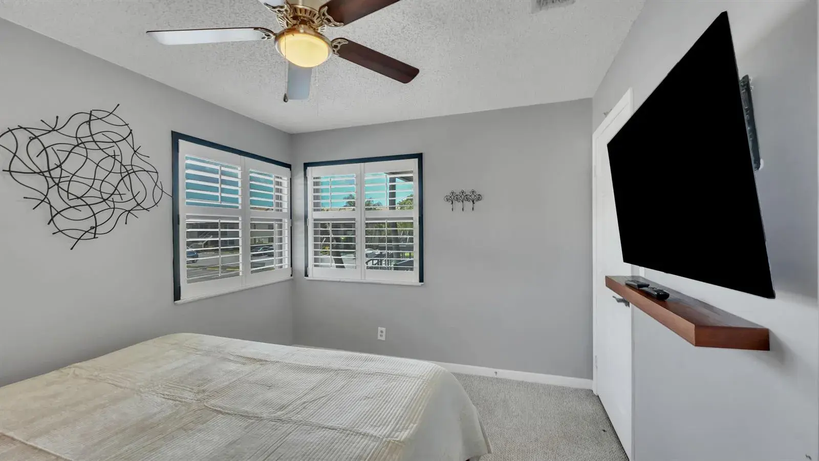 7618 Tahiti Lane # 206, Lake Worth FL 33467