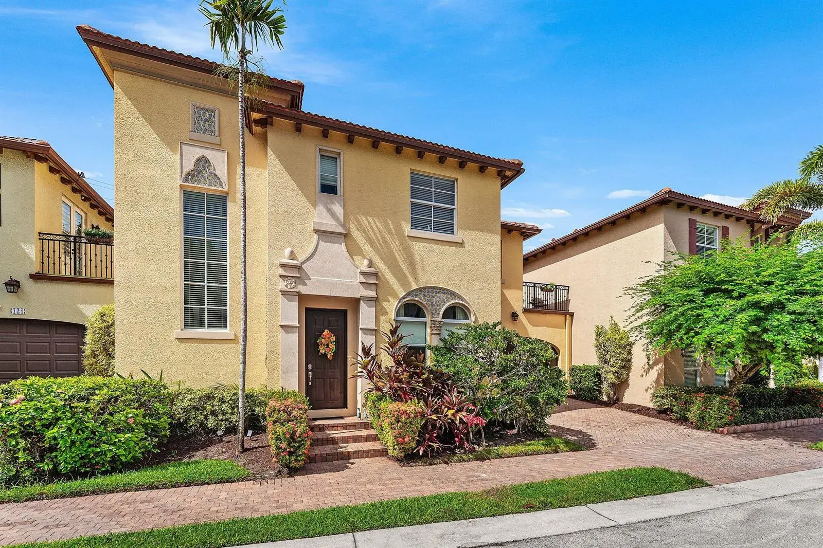 115 VIA POINCIANA Lane, Boca Raton FL 33487