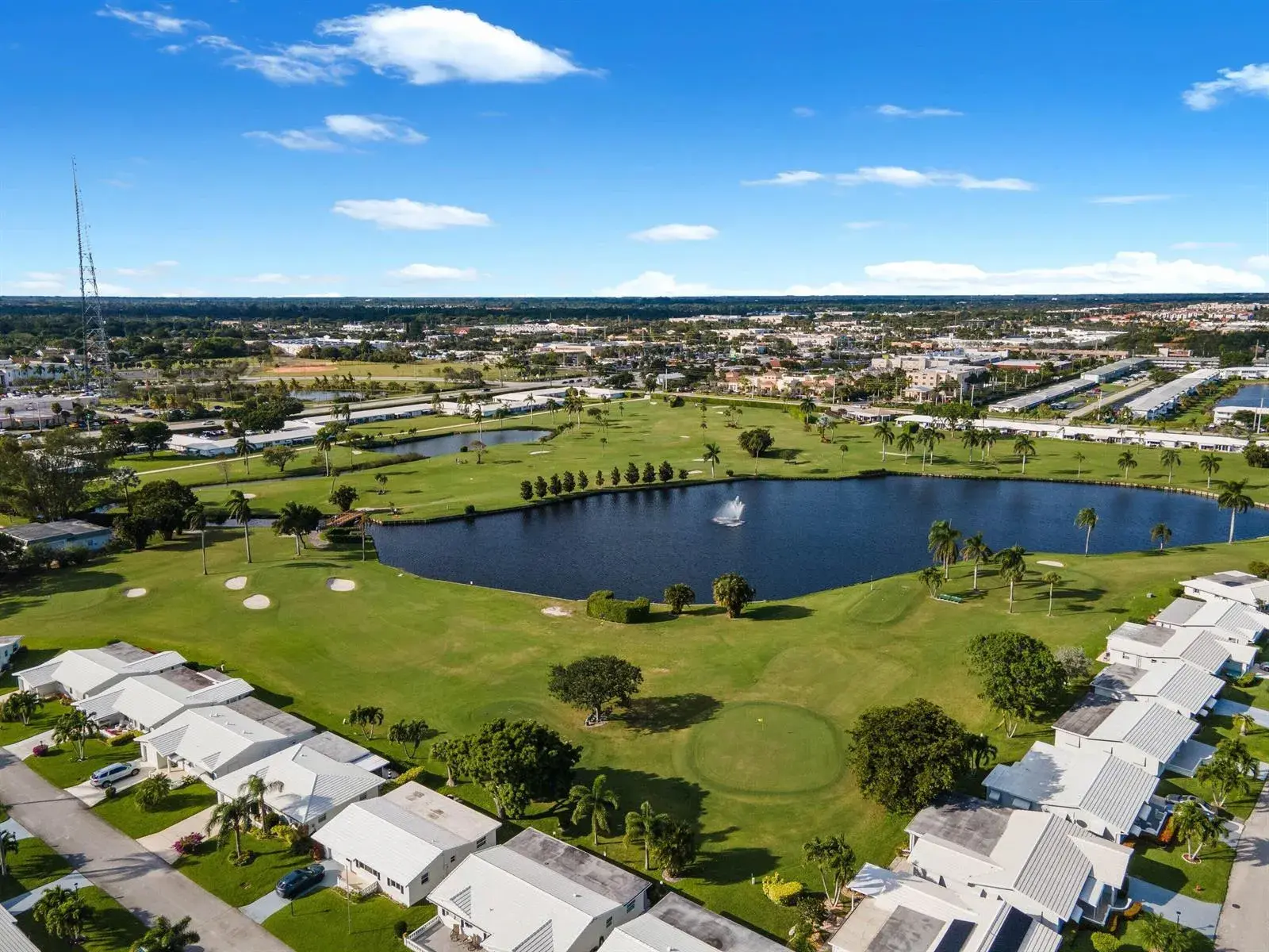 2 bedroom 2 bath Residential for sale at 1103 Siesta Avenue, Boynton Beach FL 33426