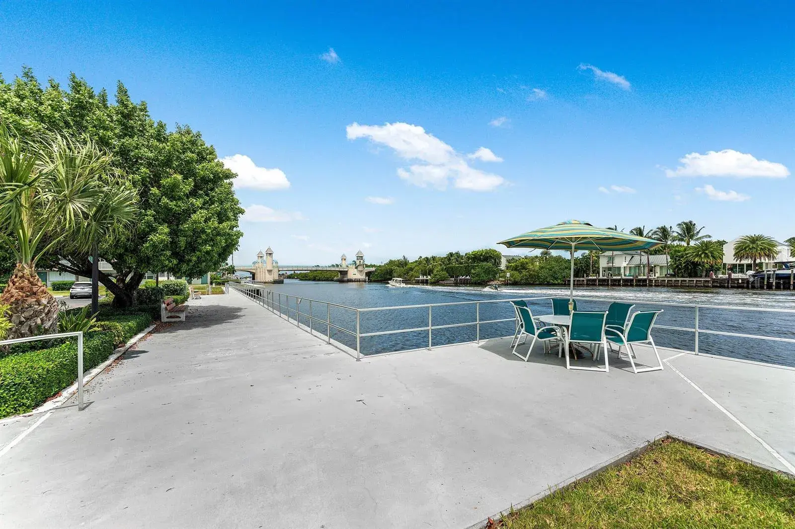 1 bedroom 1 bath Residential for sale at 150 Horizon Street E # 303, Boynton Beach FL 33435