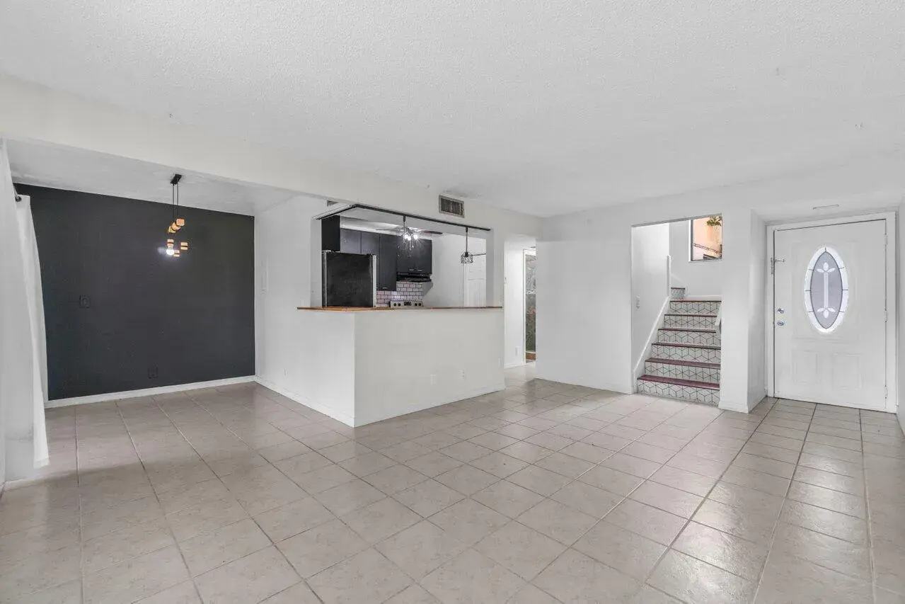 1149 NW 13th Street # 5, Boca Raton FL 33486