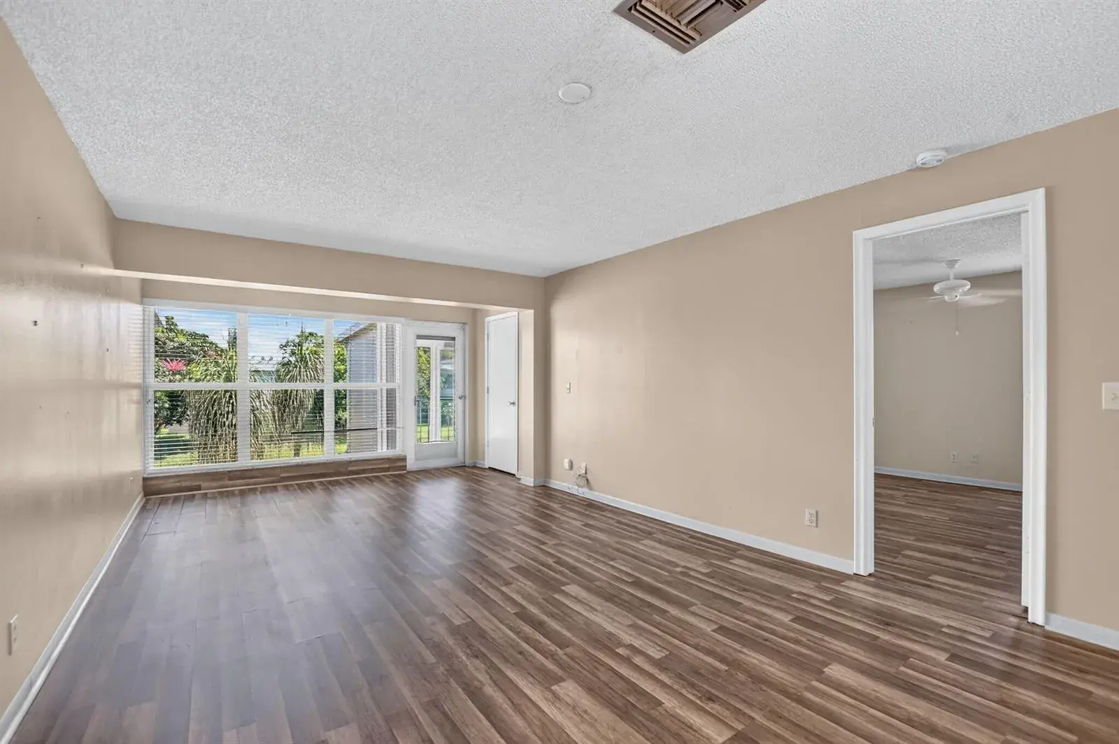 2 bedroom 2 bath Residential for sale at 2901 SW 15TH Street # 204, Delray Beach FL 33445