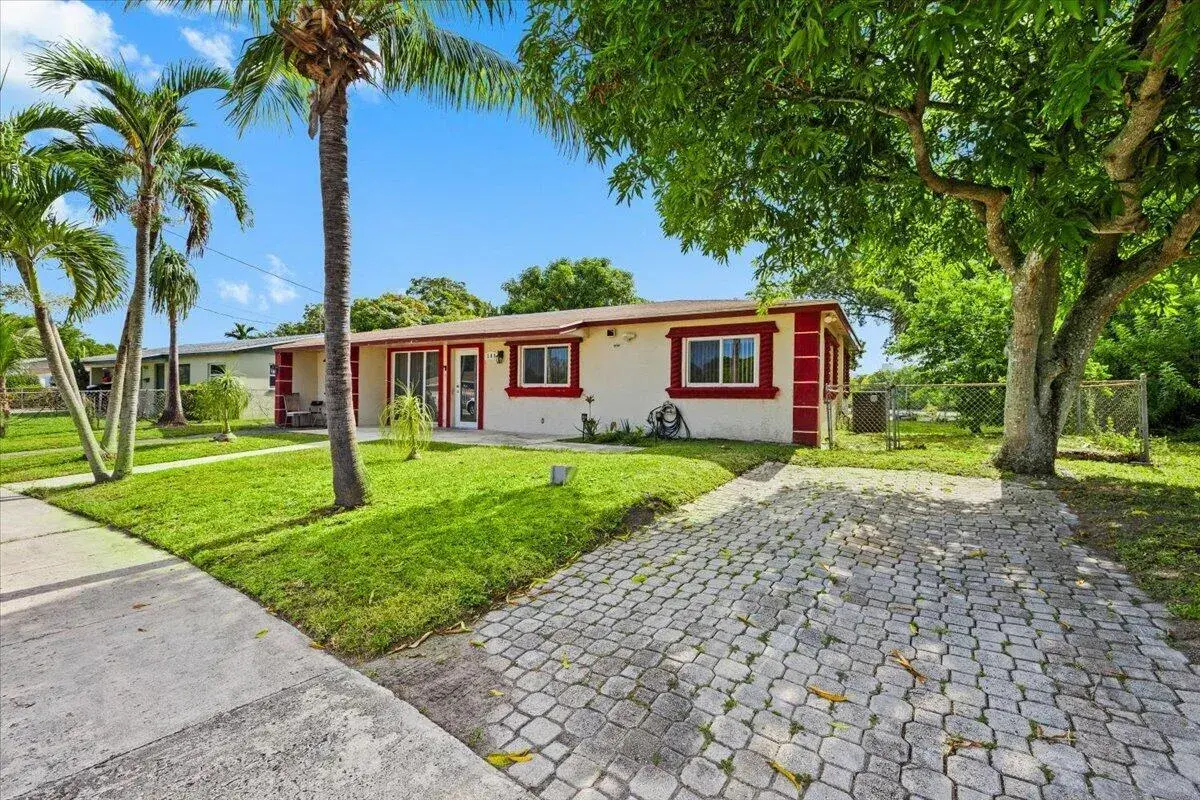 508 NE 2ND Terrace, Deerfield Beach FL 33441