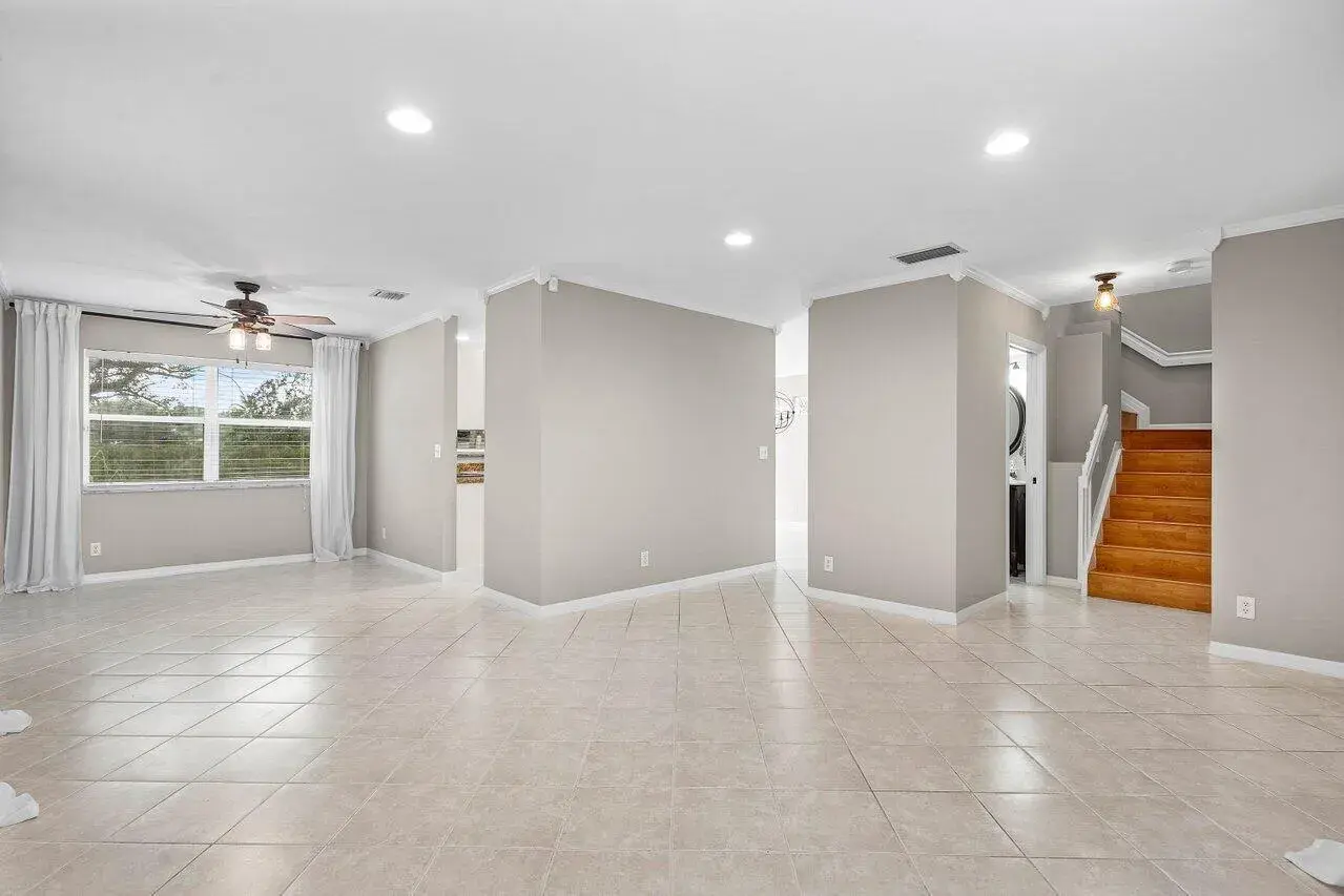 4303 NW 1ST Drive, Deerfield Beach FL 33442