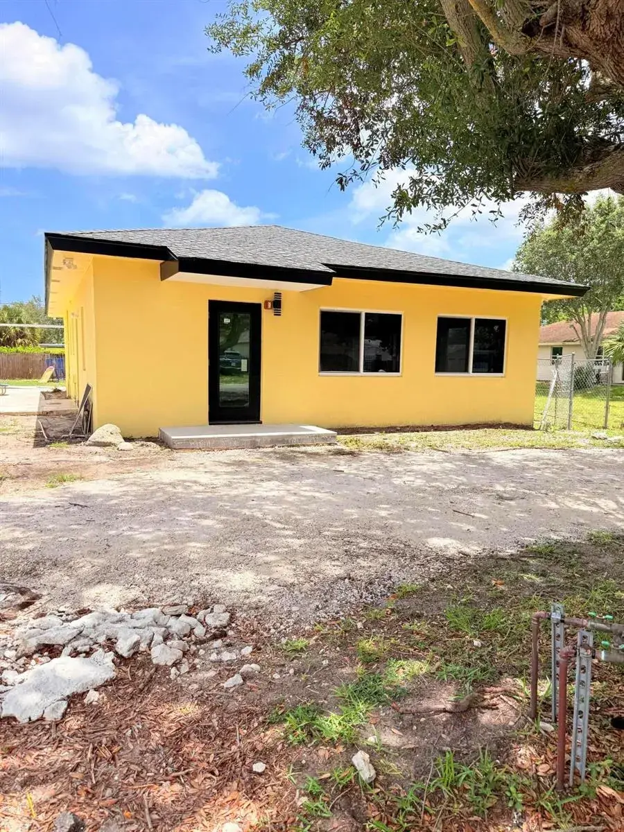 Commercial Sale for sale at 111 SW 10th Avenue, Delray Beach FL 33444