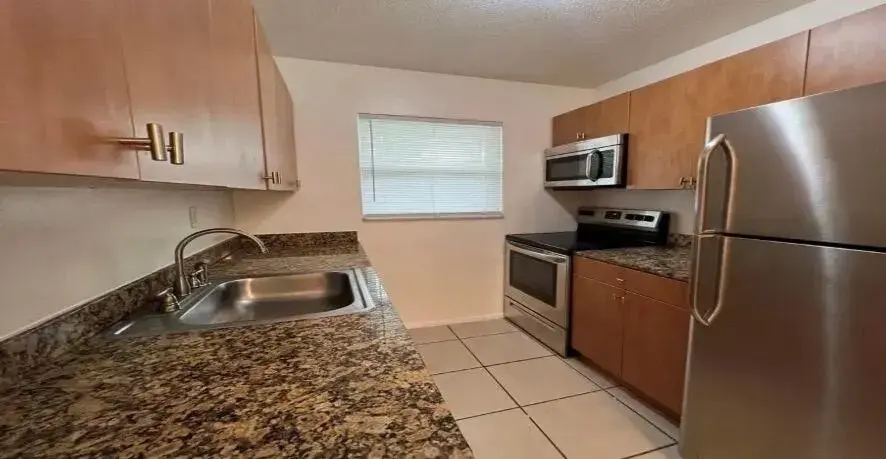 701 SE 15TH Street # 8, Fort Lauderdale FL 33316